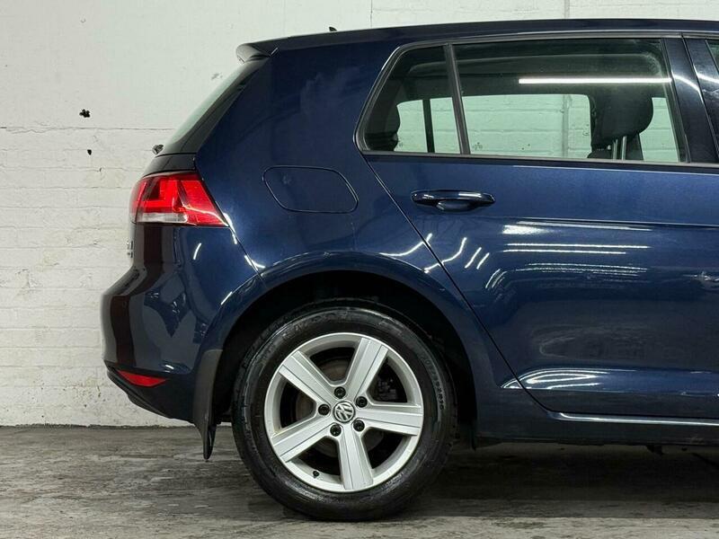 2016 Volkswagen Golf 2.0 TDI BlueMotion Tech Match Edition Euro 6 (s/s) 5dr • 112,500 miles image 26