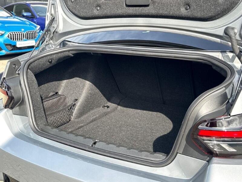 BMW M2 view 40