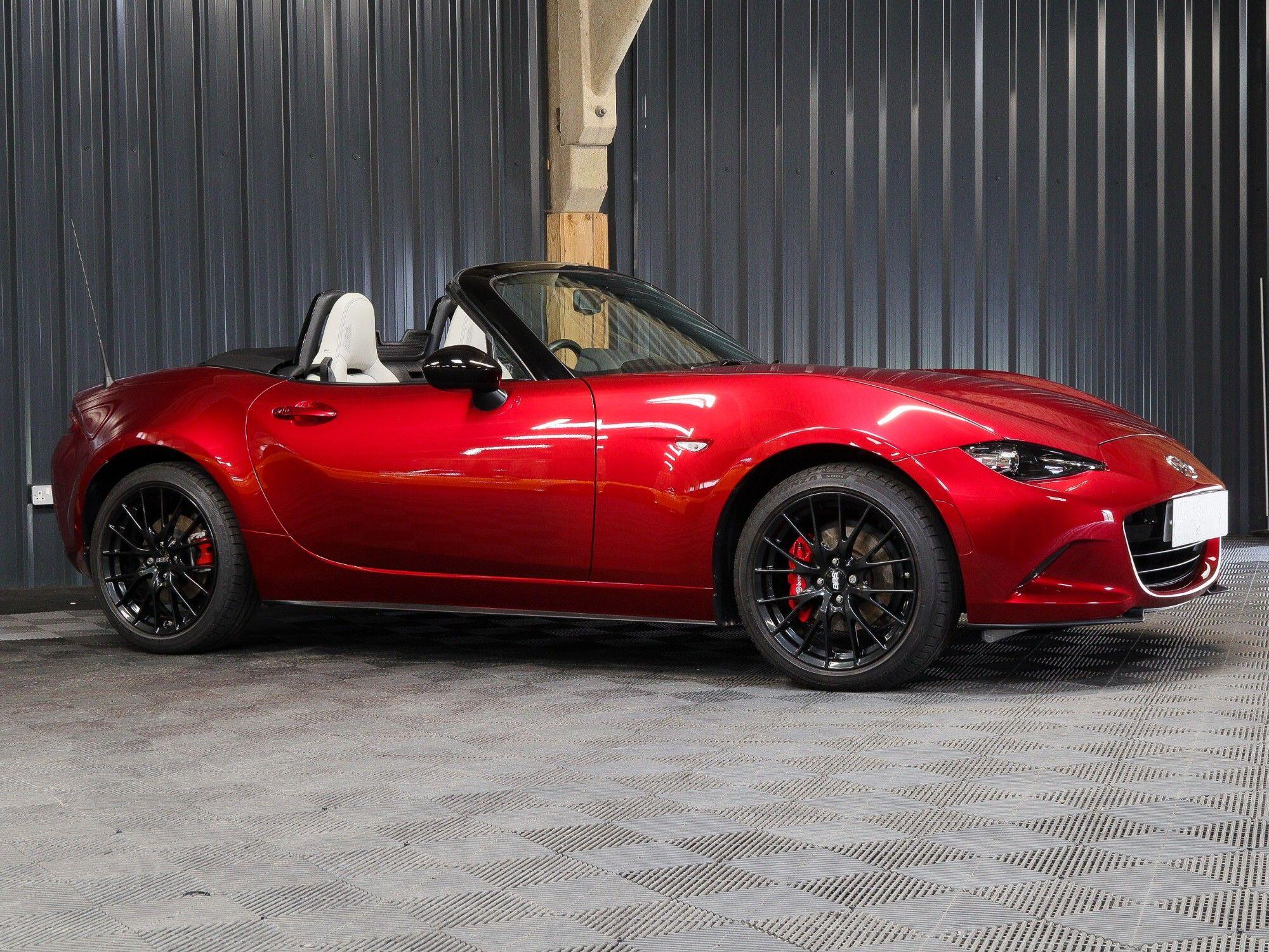 Mazda MX-5 view 25