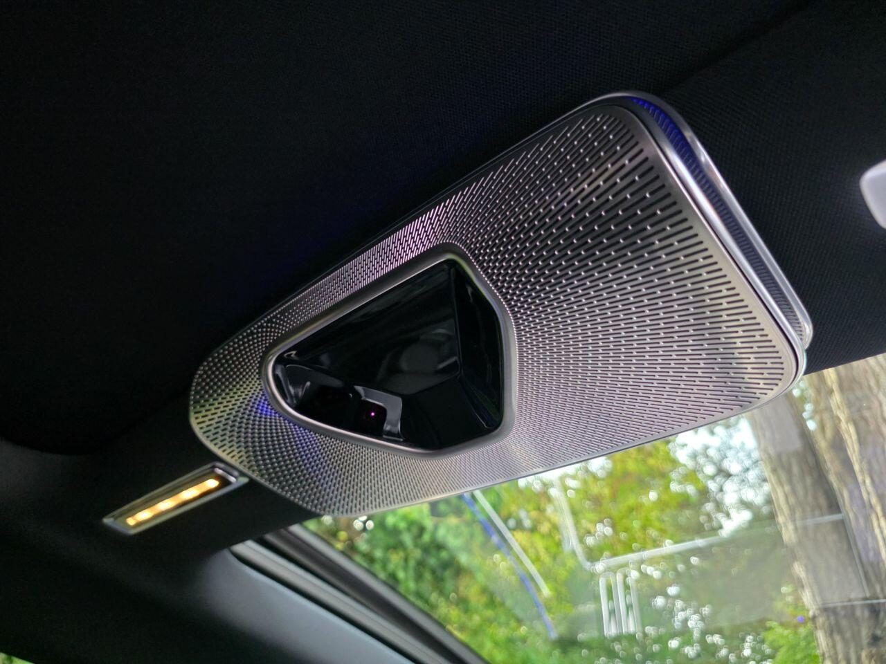 Mercedes-Benz S-Class view 12