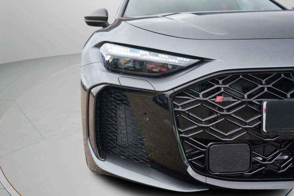 Audi RS5 view 10