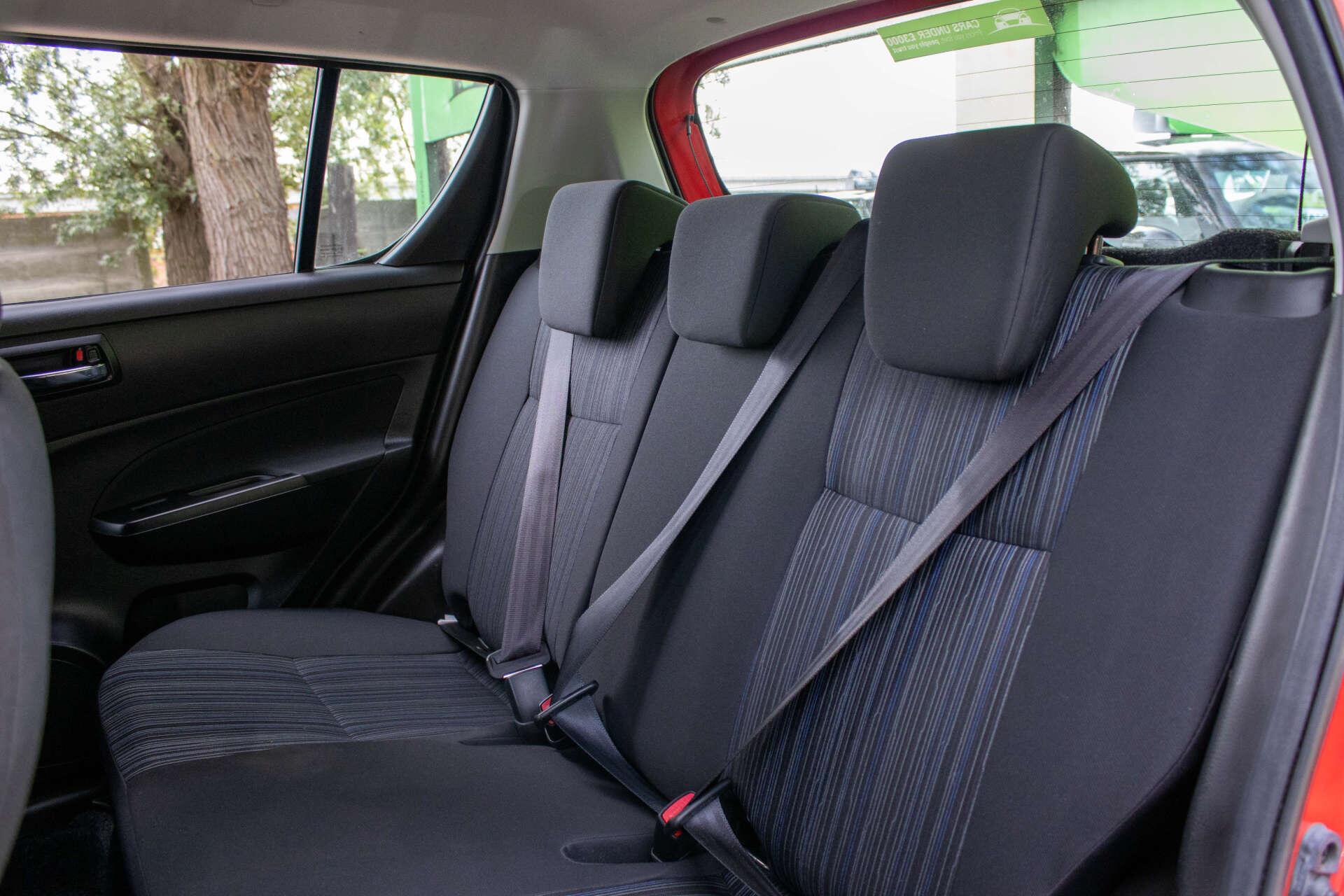 Suzuki Swift view 11