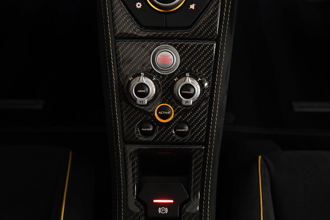 Mclaren 650s view 18