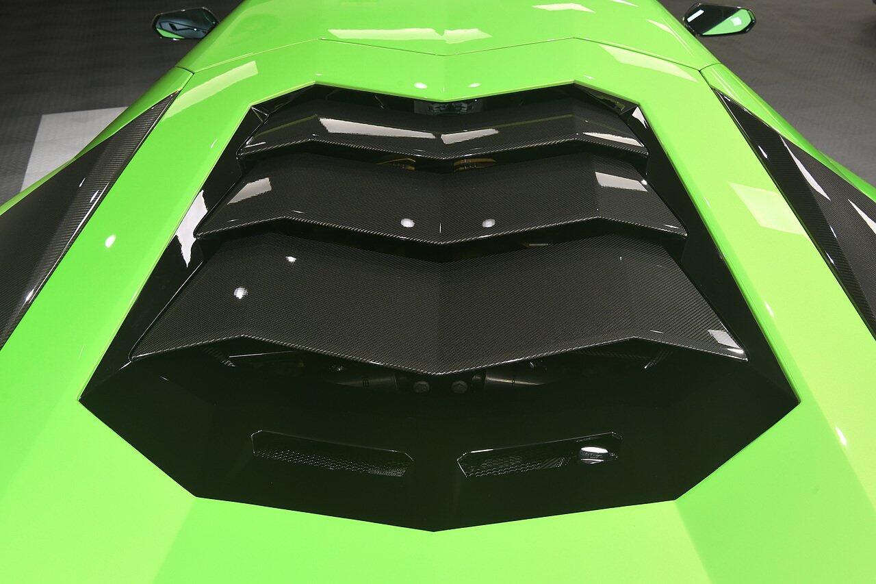 Lamborghini Aventador view 49