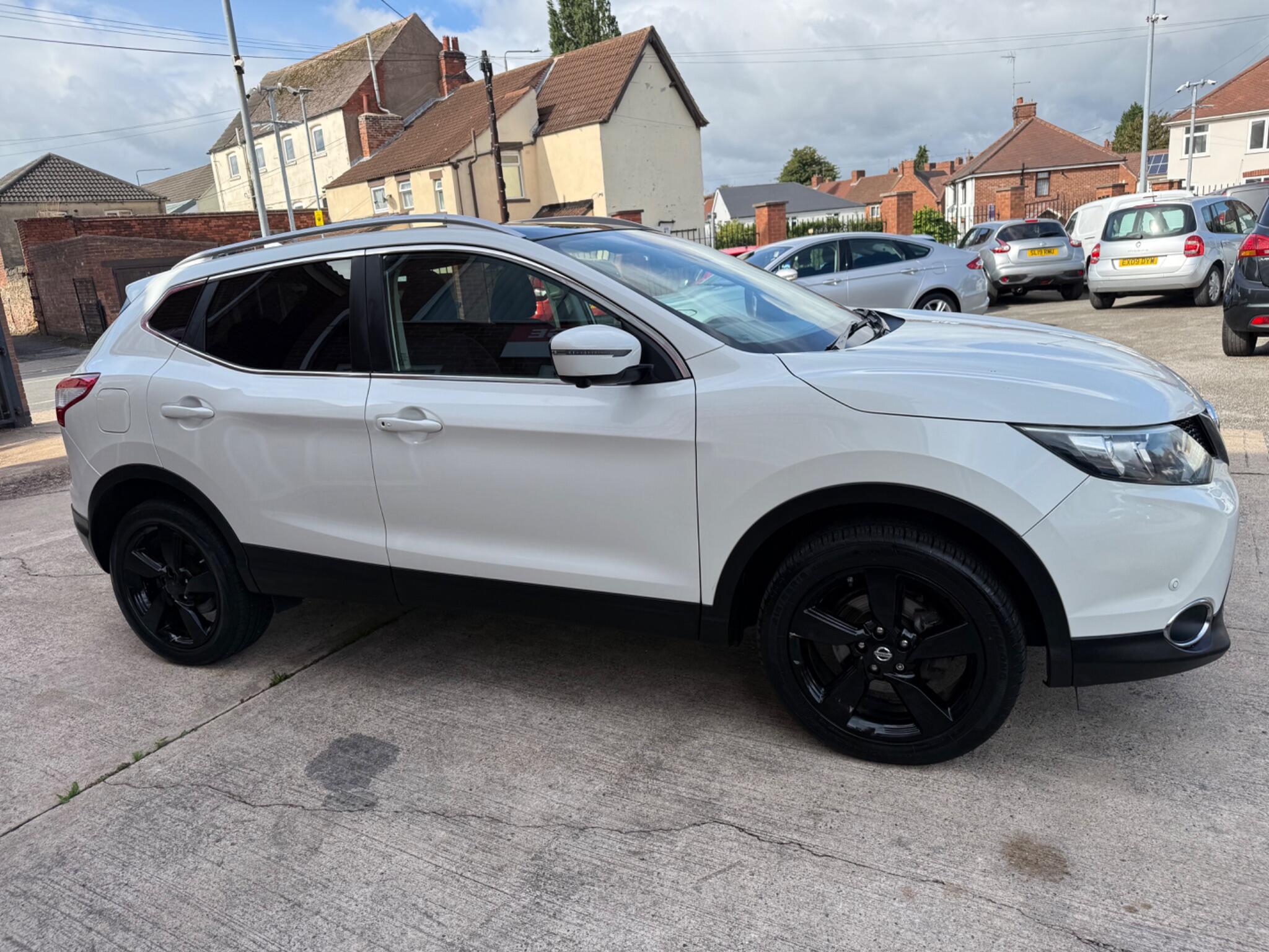 Nissan Qashqai view 6