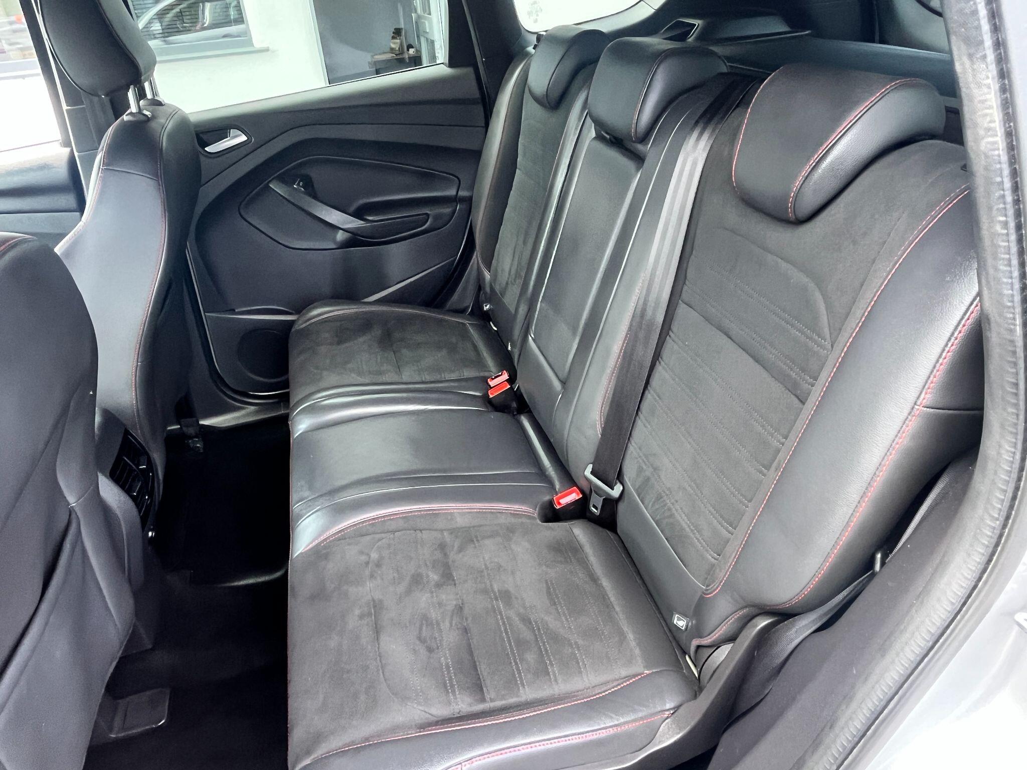 Ford Kuga view 31