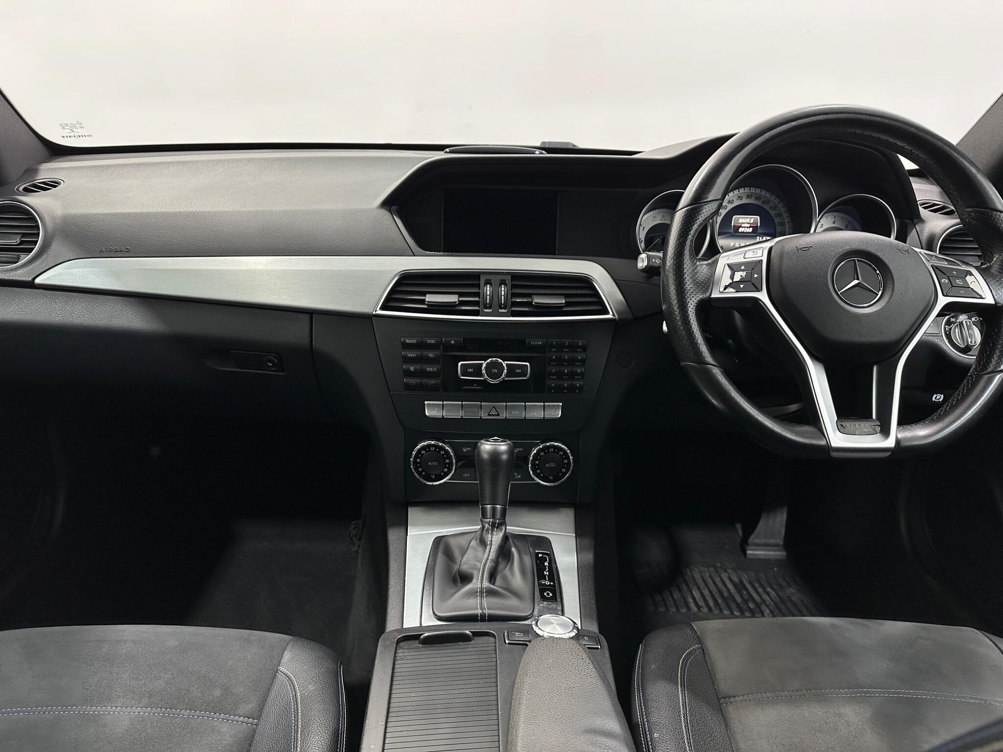 Mercedes-Benz C-Class view 18