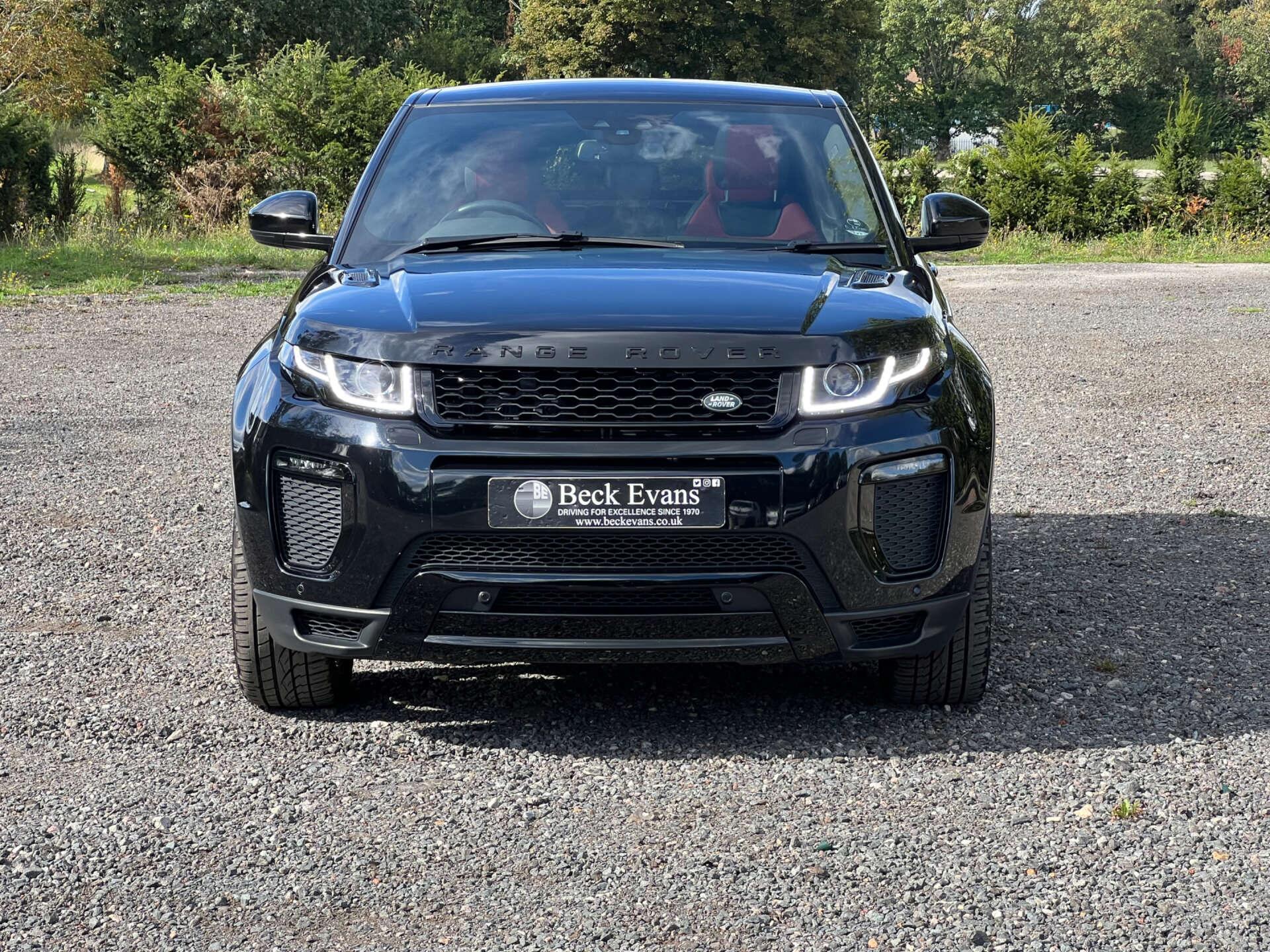 Land Rover Range Rover Evoque view 2