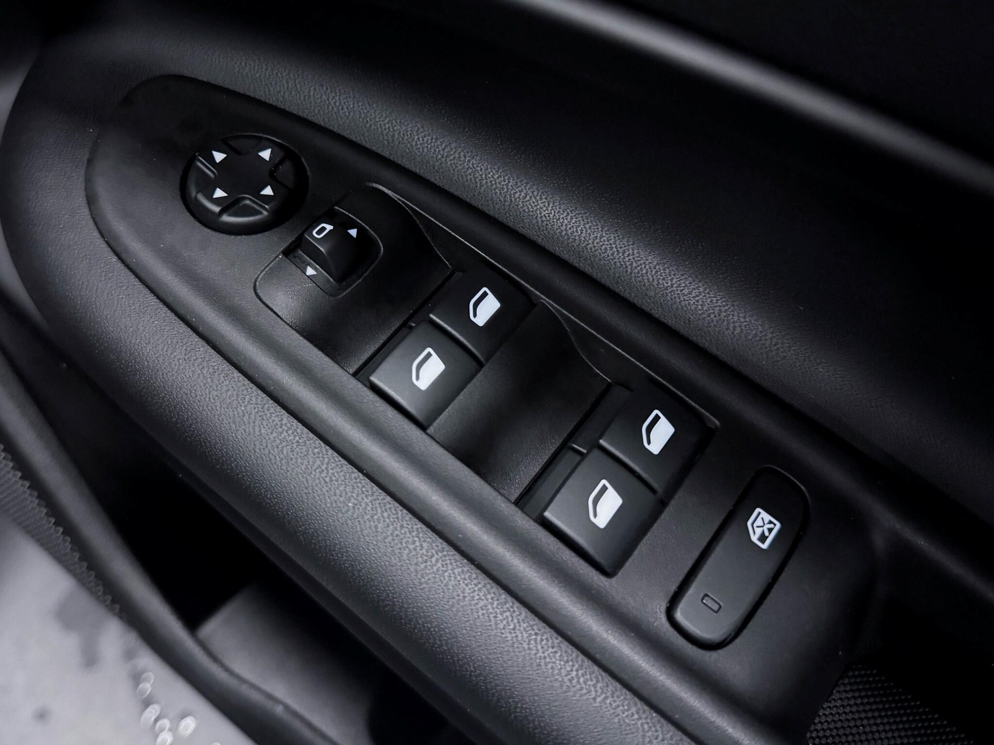 Alfa Romeo Junior view 27