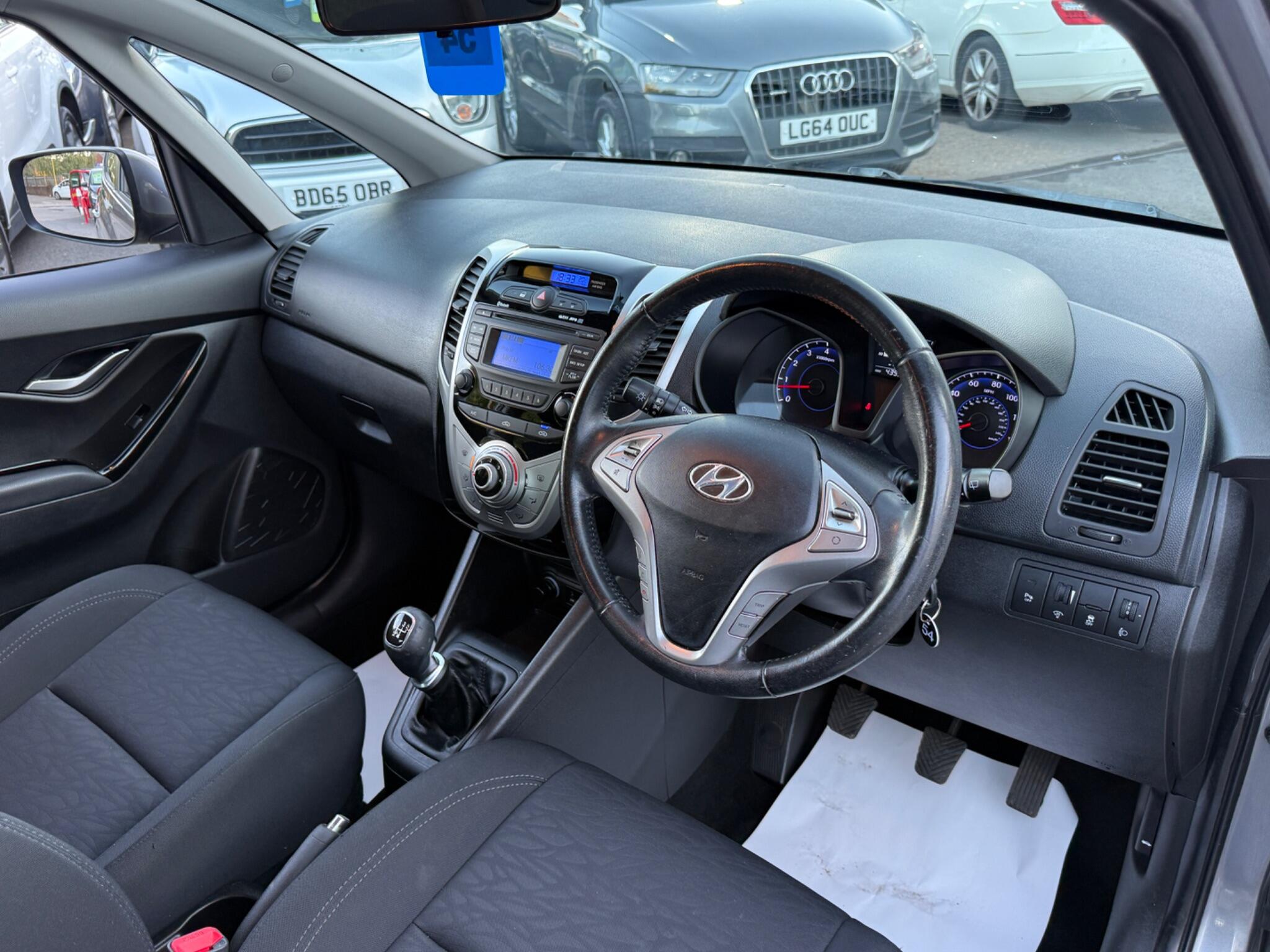 Hyundai ix20 - Image 28