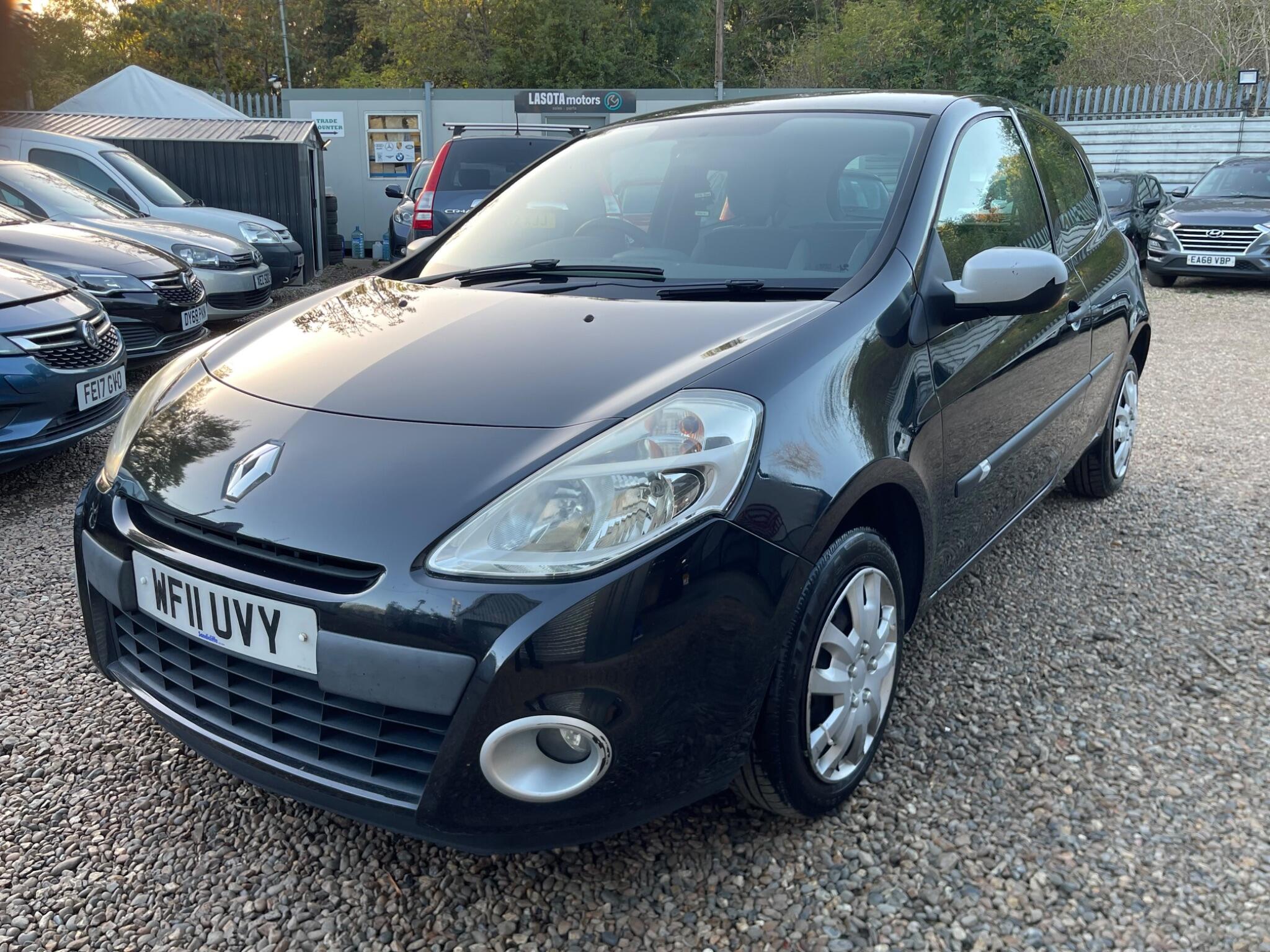 2011 Renault Clio