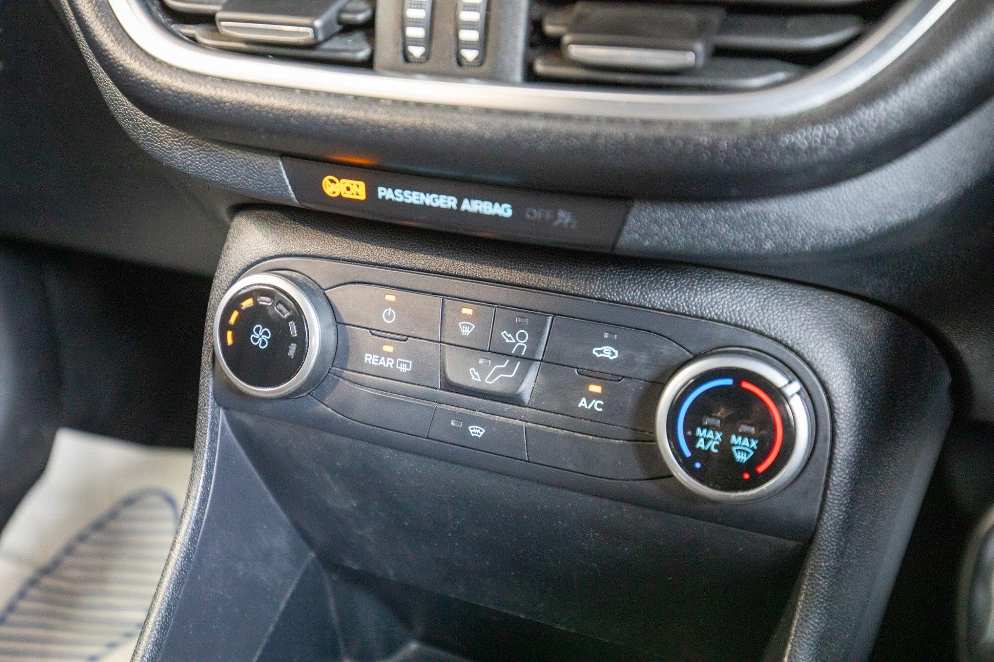 Ford Fiesta view 22