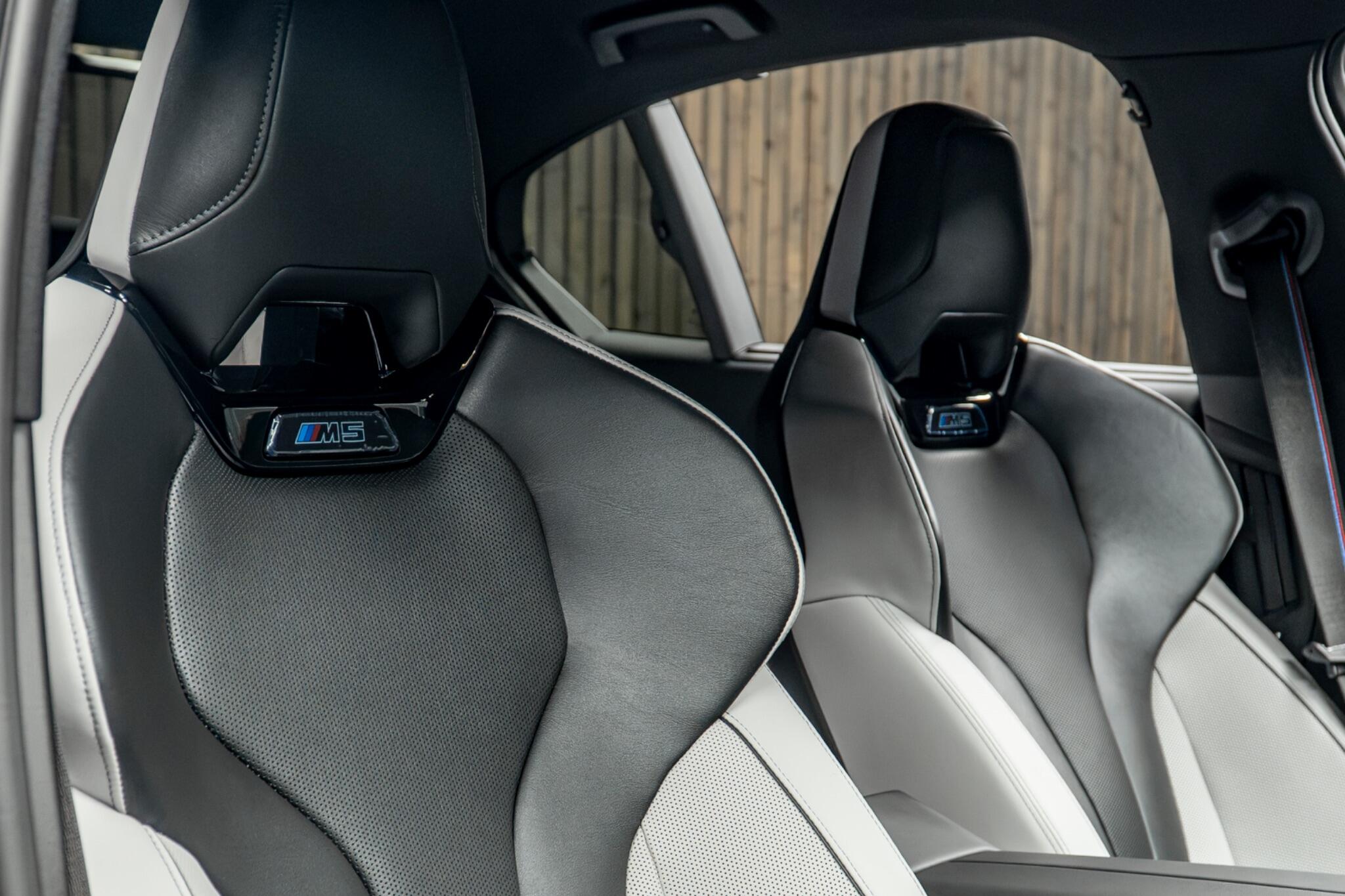 BMW M5 view 37