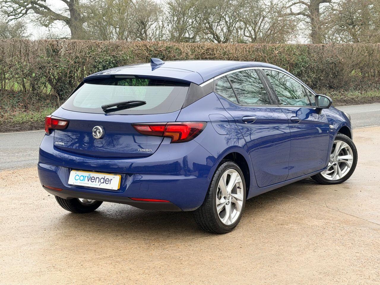 Vauxhall Astra view 4