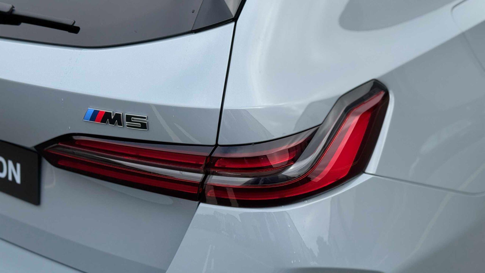 BMW M5 view 50