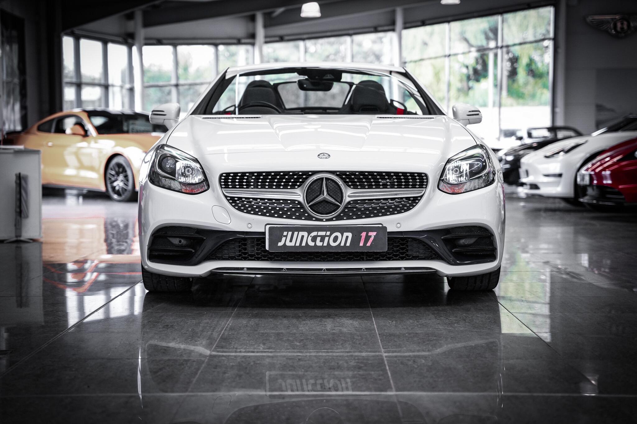 Mercedes-Benz SLC view 10