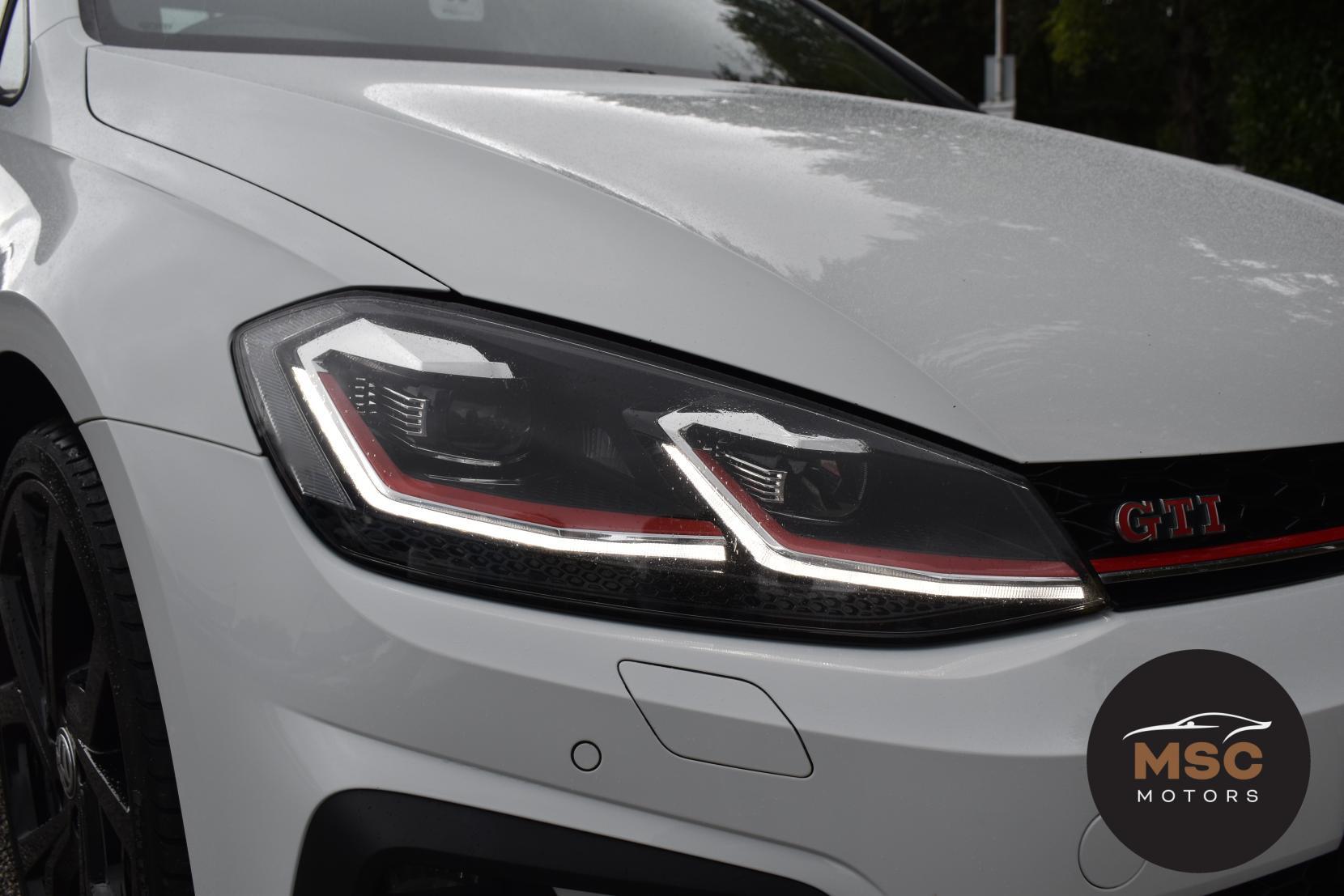 Volkswagen Golf view 25