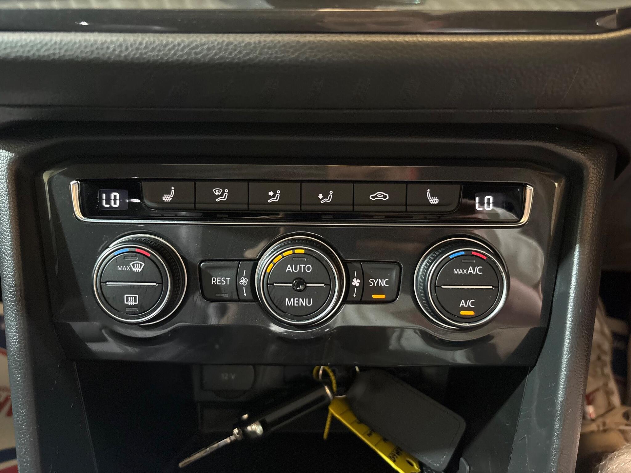 Volkswagen Tiguan view 71
