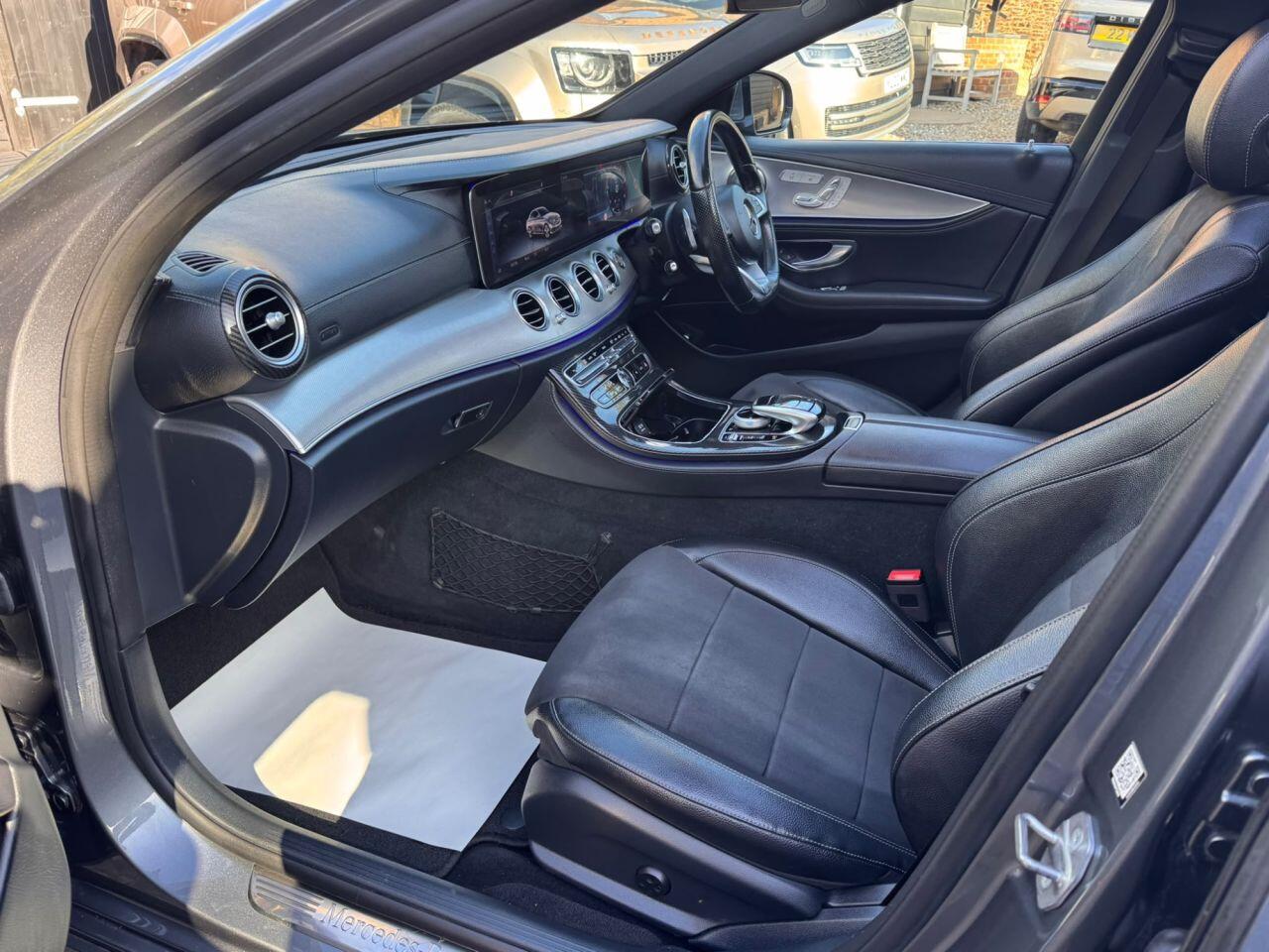 Mercedes-Benz E-Class view 13
