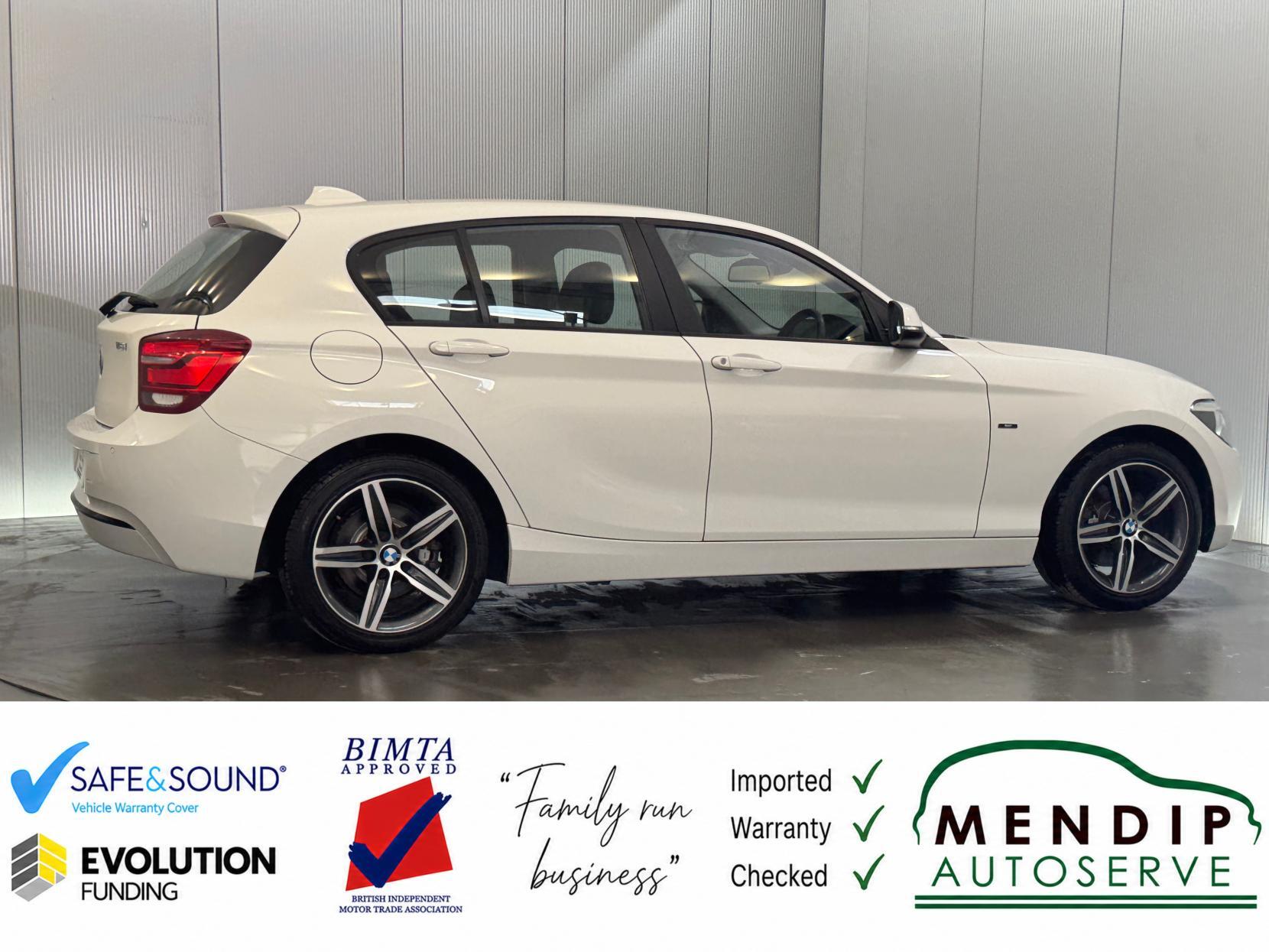 BMW 1 Series view 24