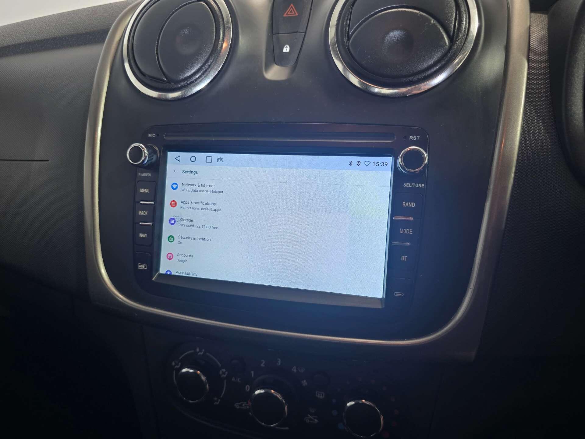 Dacia Sandero view 34