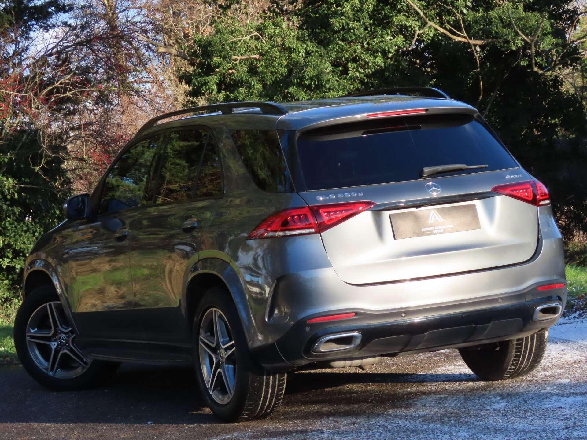 Mercedes-Benz Gle view 7