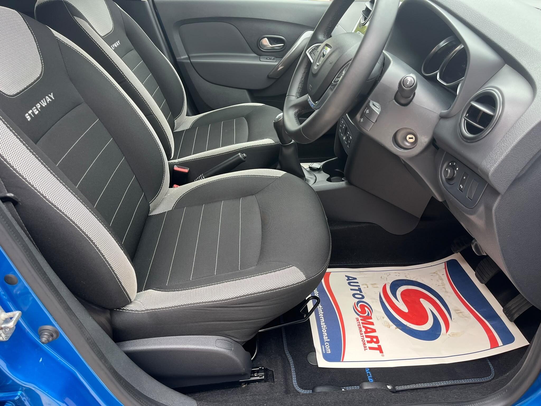 Dacia Logan MCV view 21