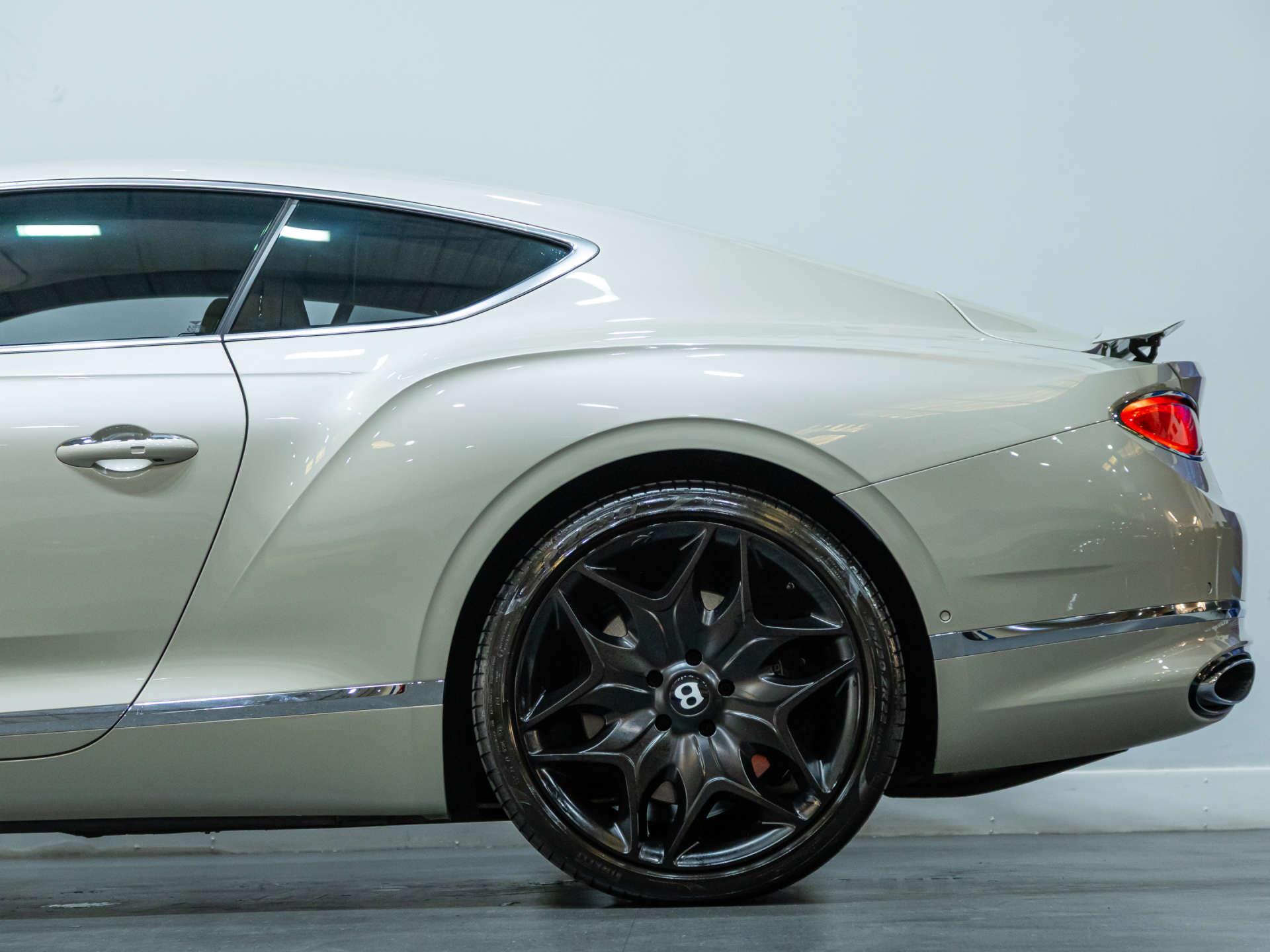 Bentley Continental view 24