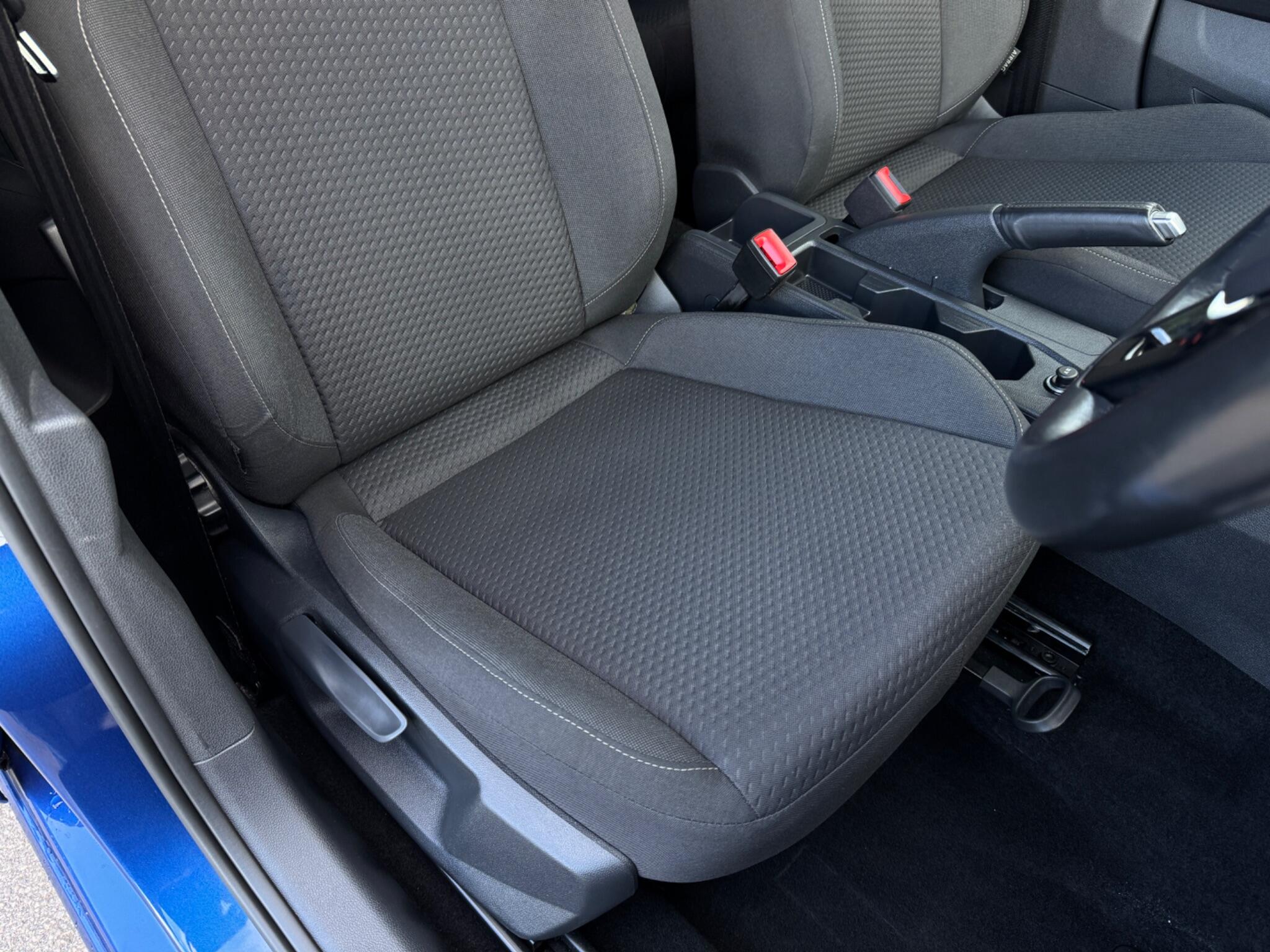 Volkswagen Polo view 13