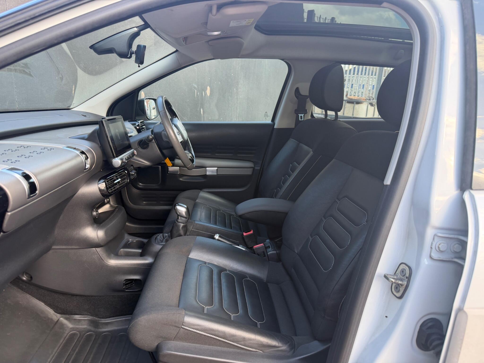 Citroen C4 Cactus view 7