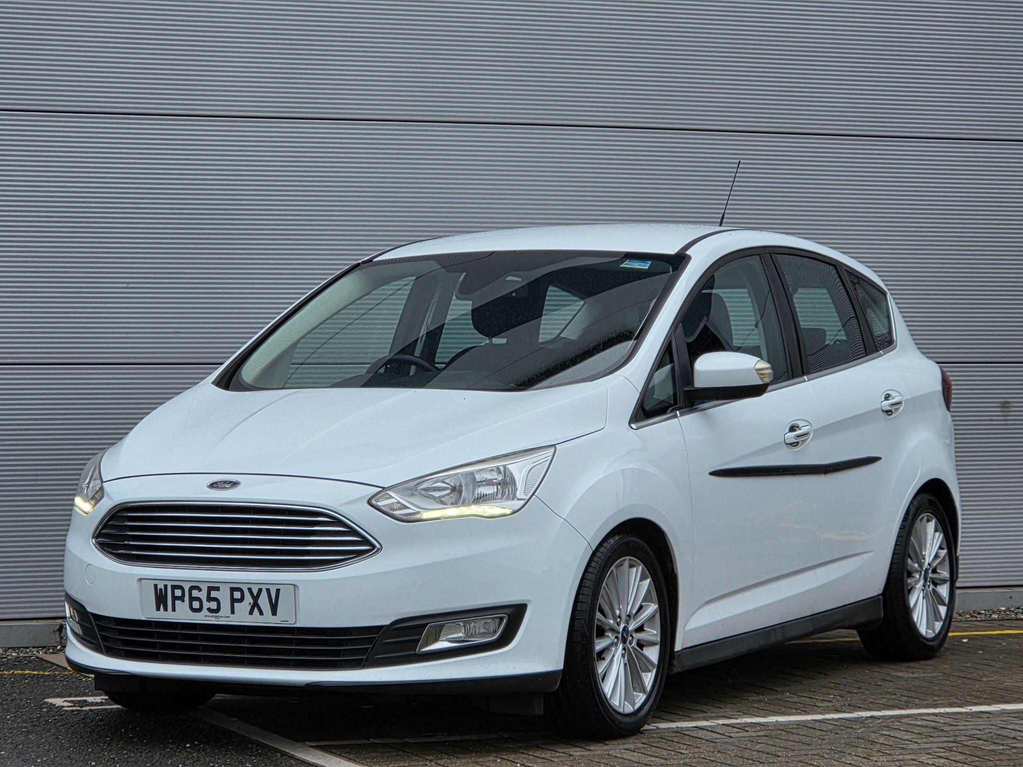 Ford C-Max view 4