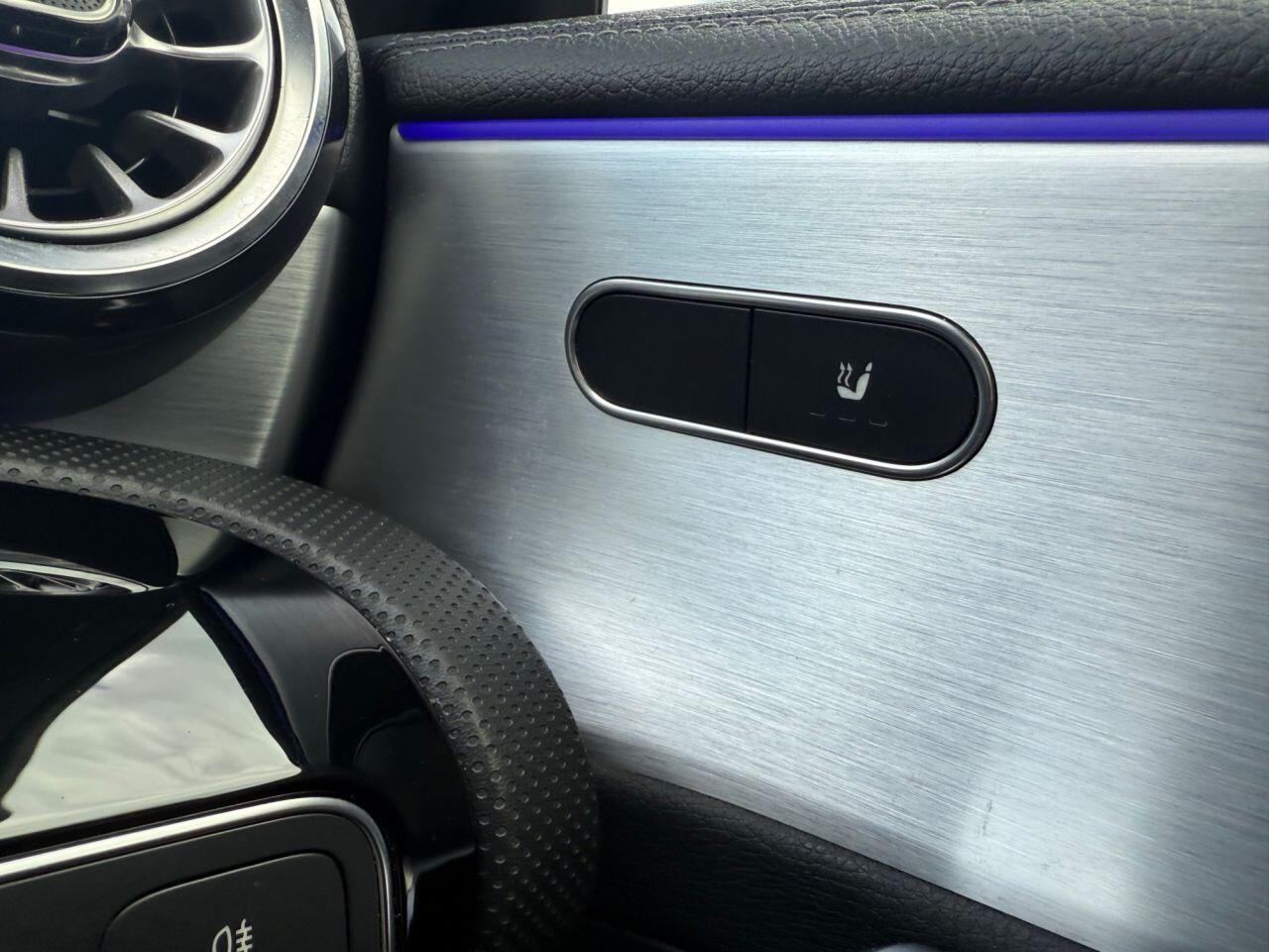 Mercedes-Benz CLA view 9