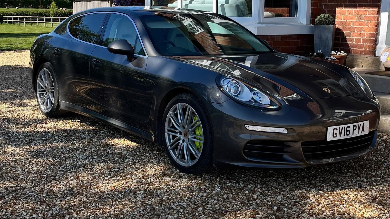 Porsche Panamera