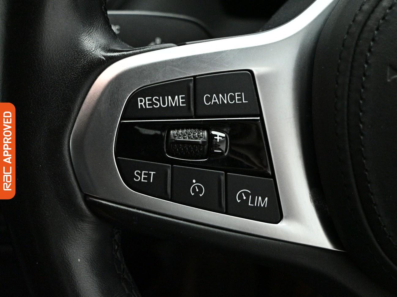 BMW 1 Series view 21