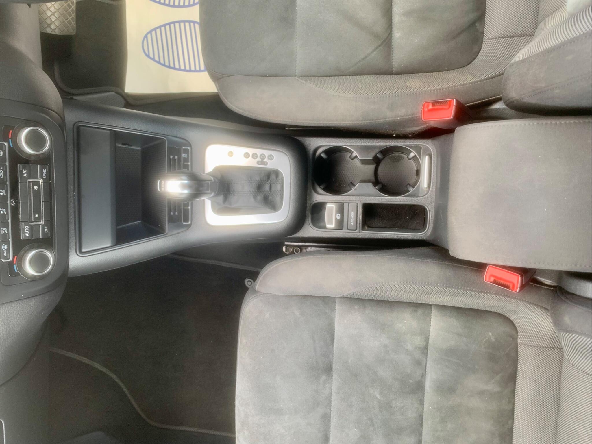 Volkswagen Tiguan view 29
