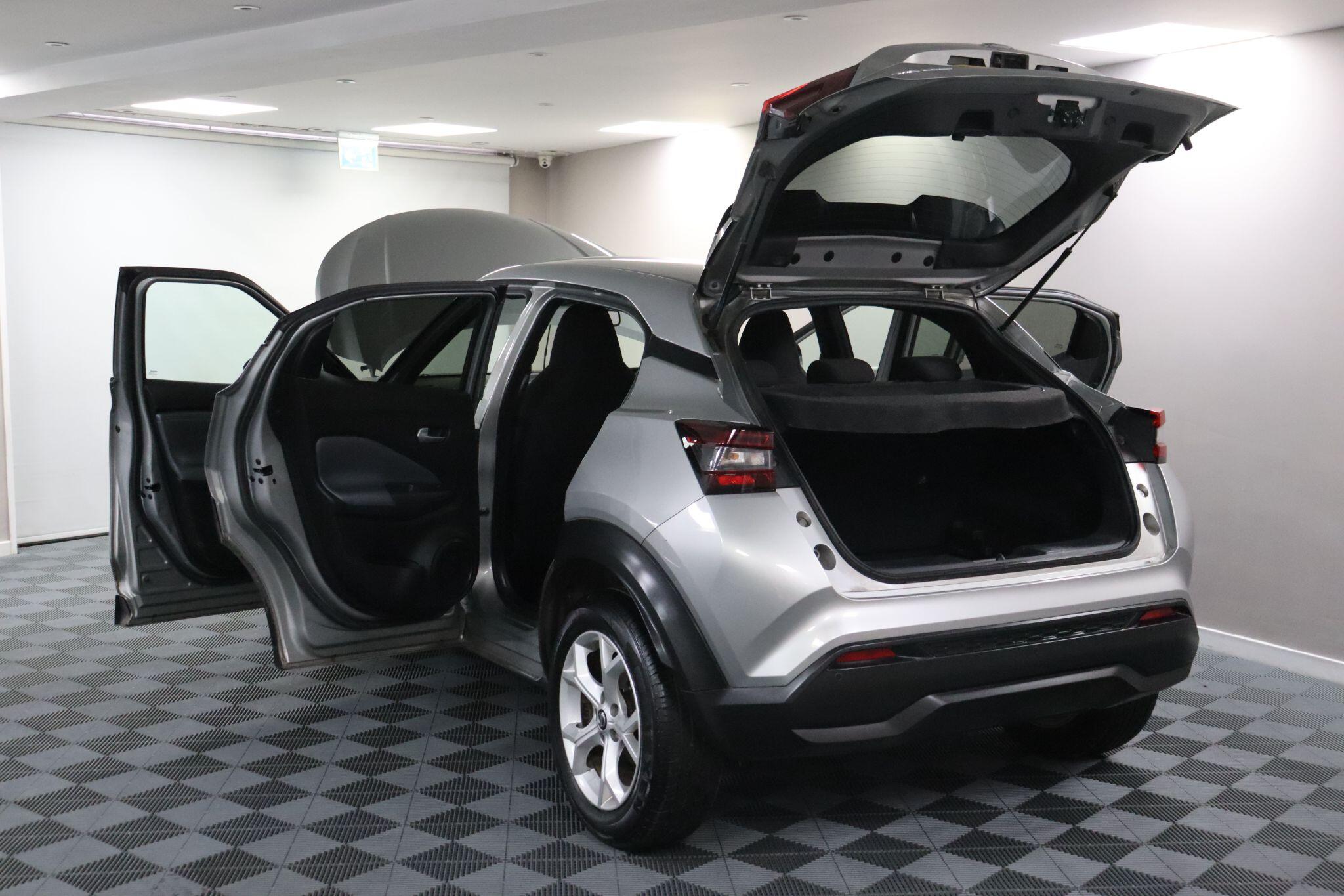 Nissan Juke view 26