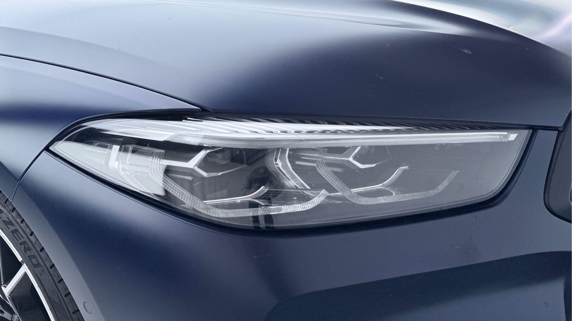 BMW 8 Series view 23