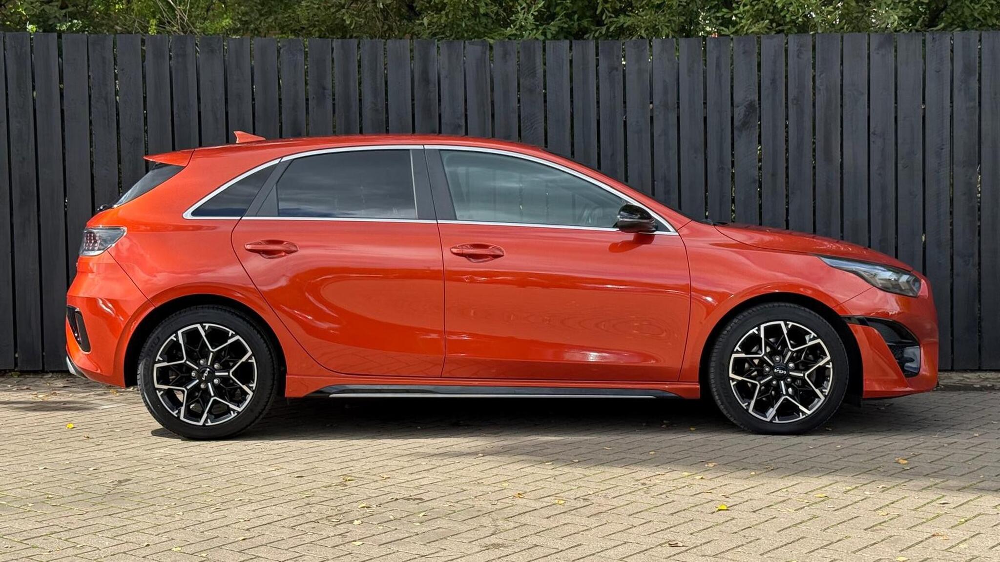 Kia Ceed view 11