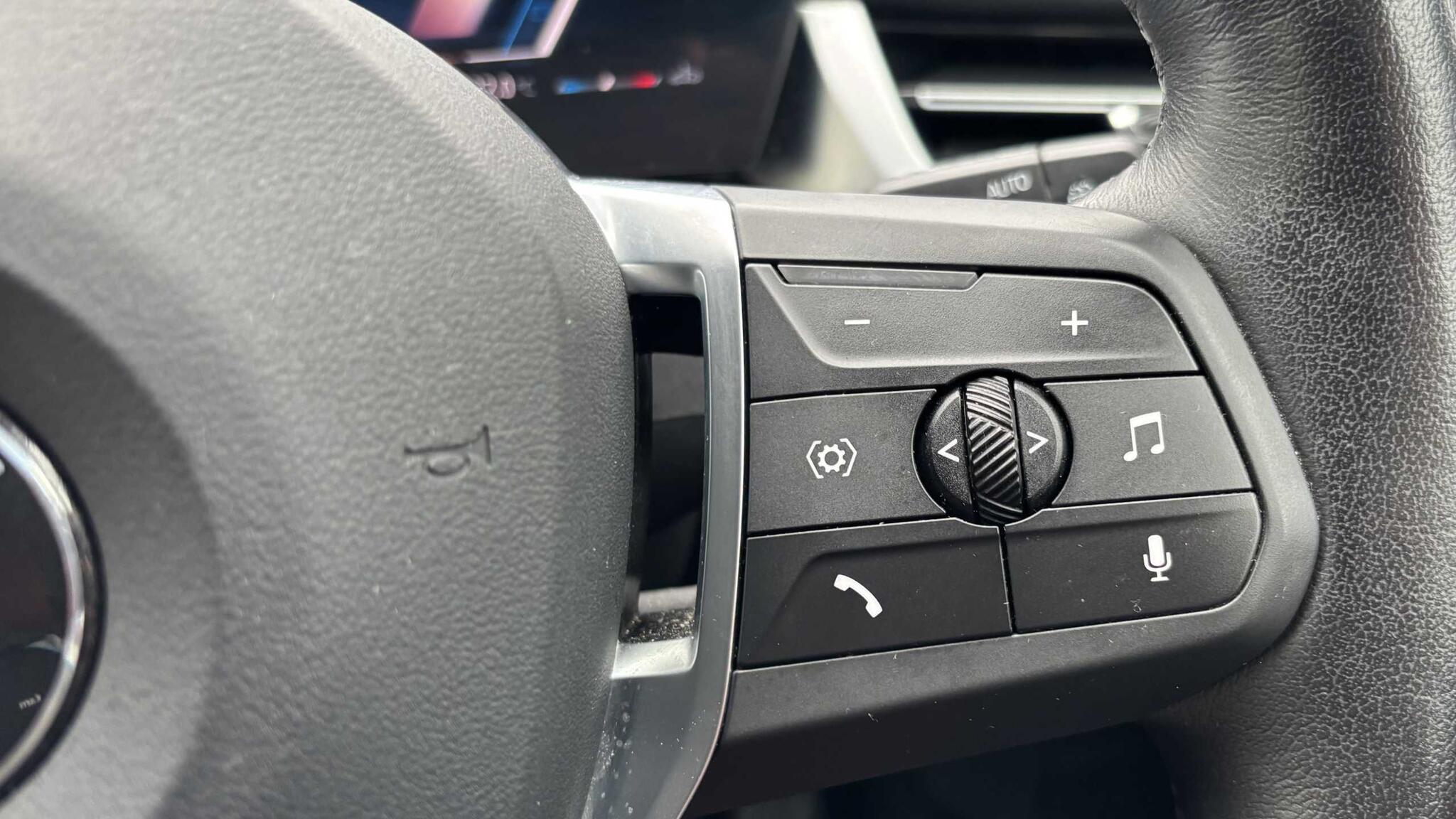 BMW X1 view 24