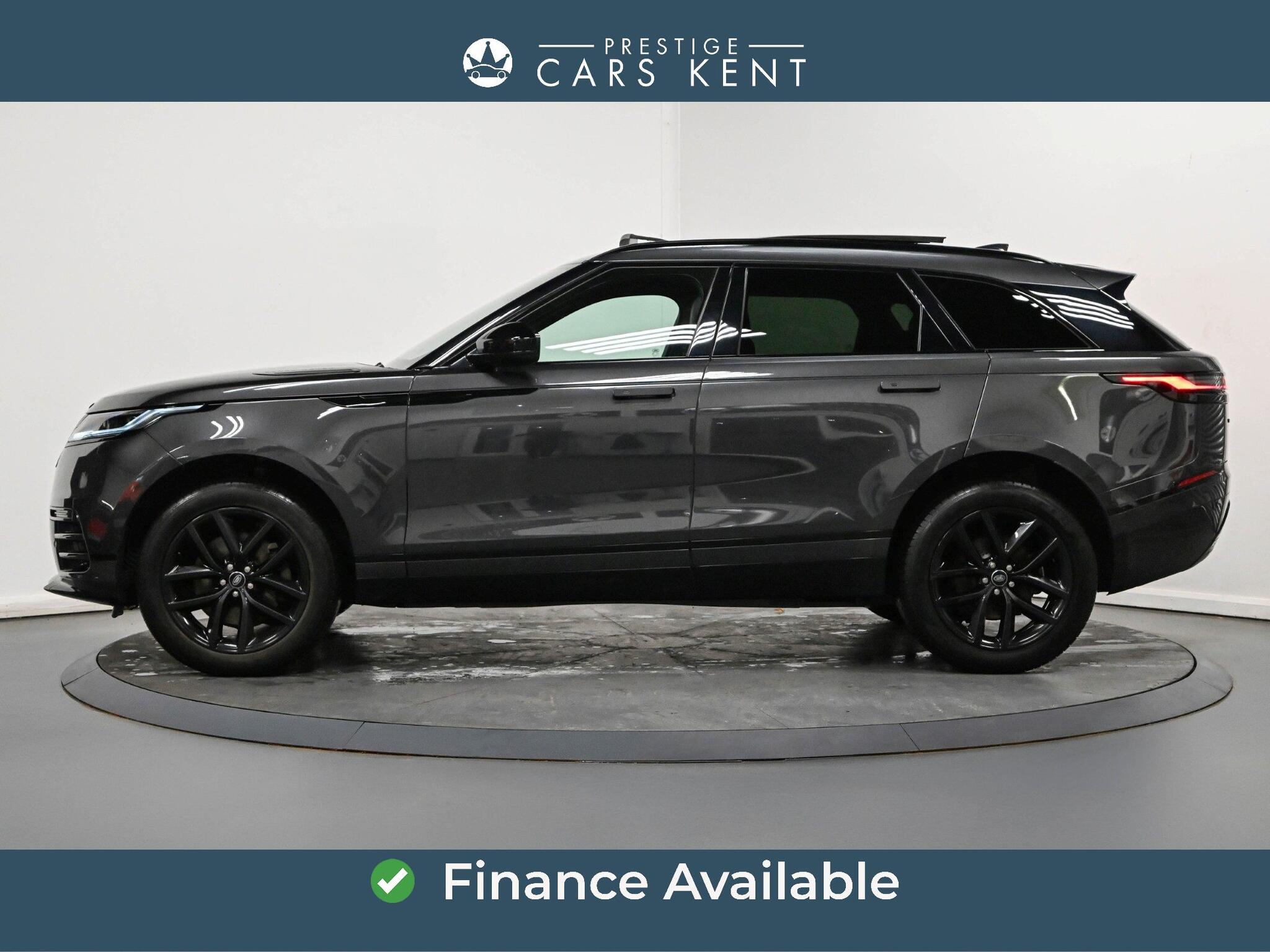Land Rover Range Rover Velar view 4
