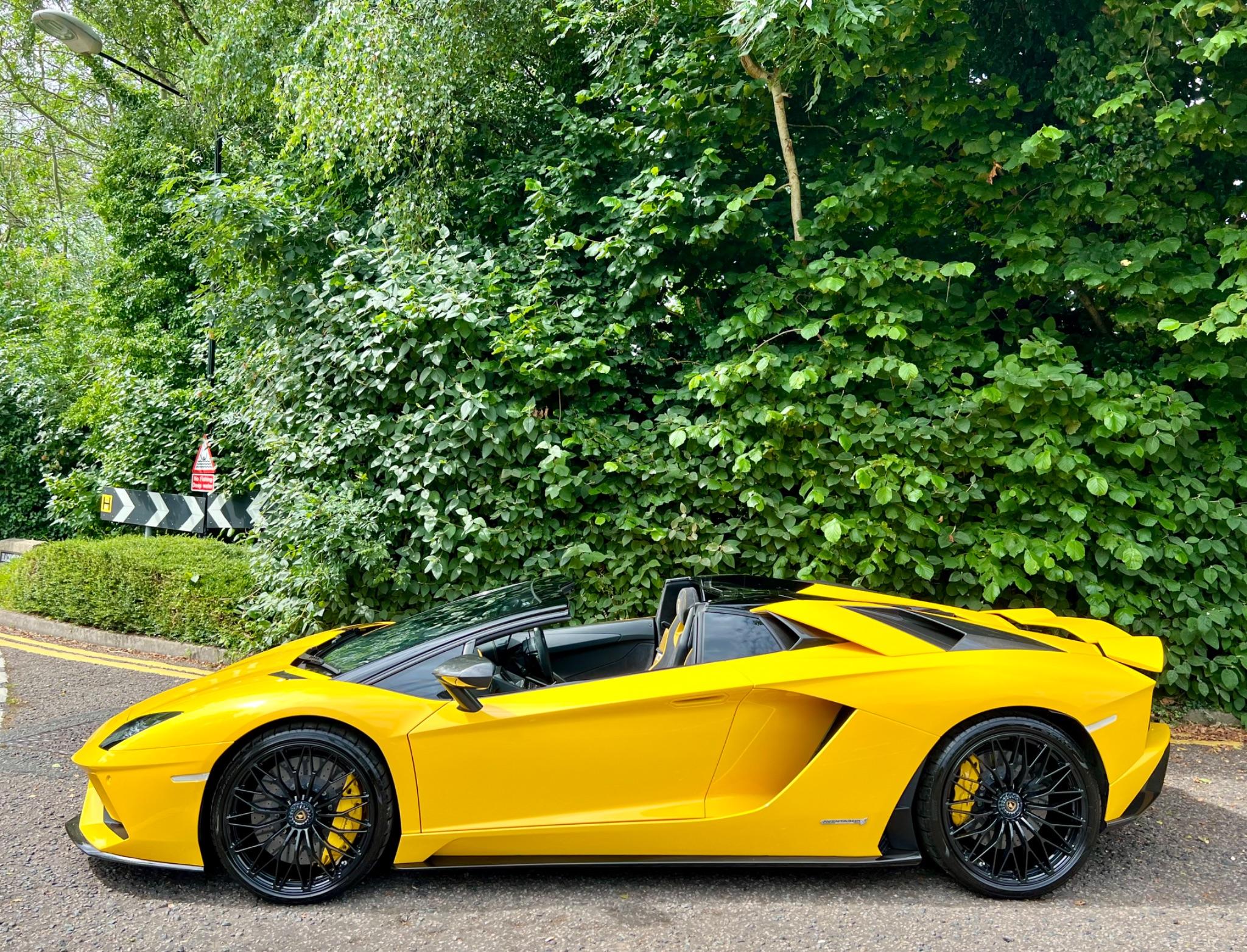 Lamborghini Aventador view 25