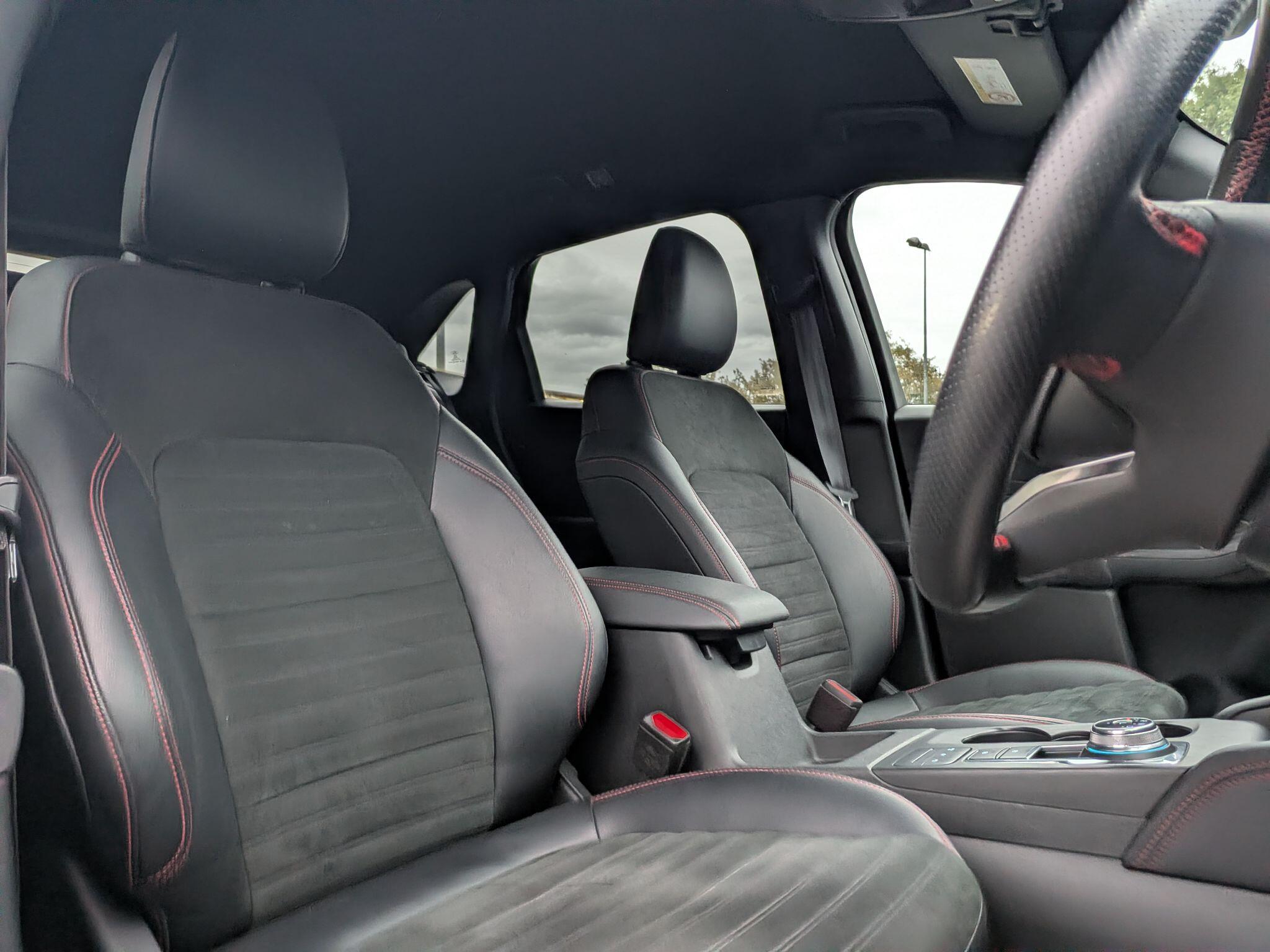 Ford Kuga view 13