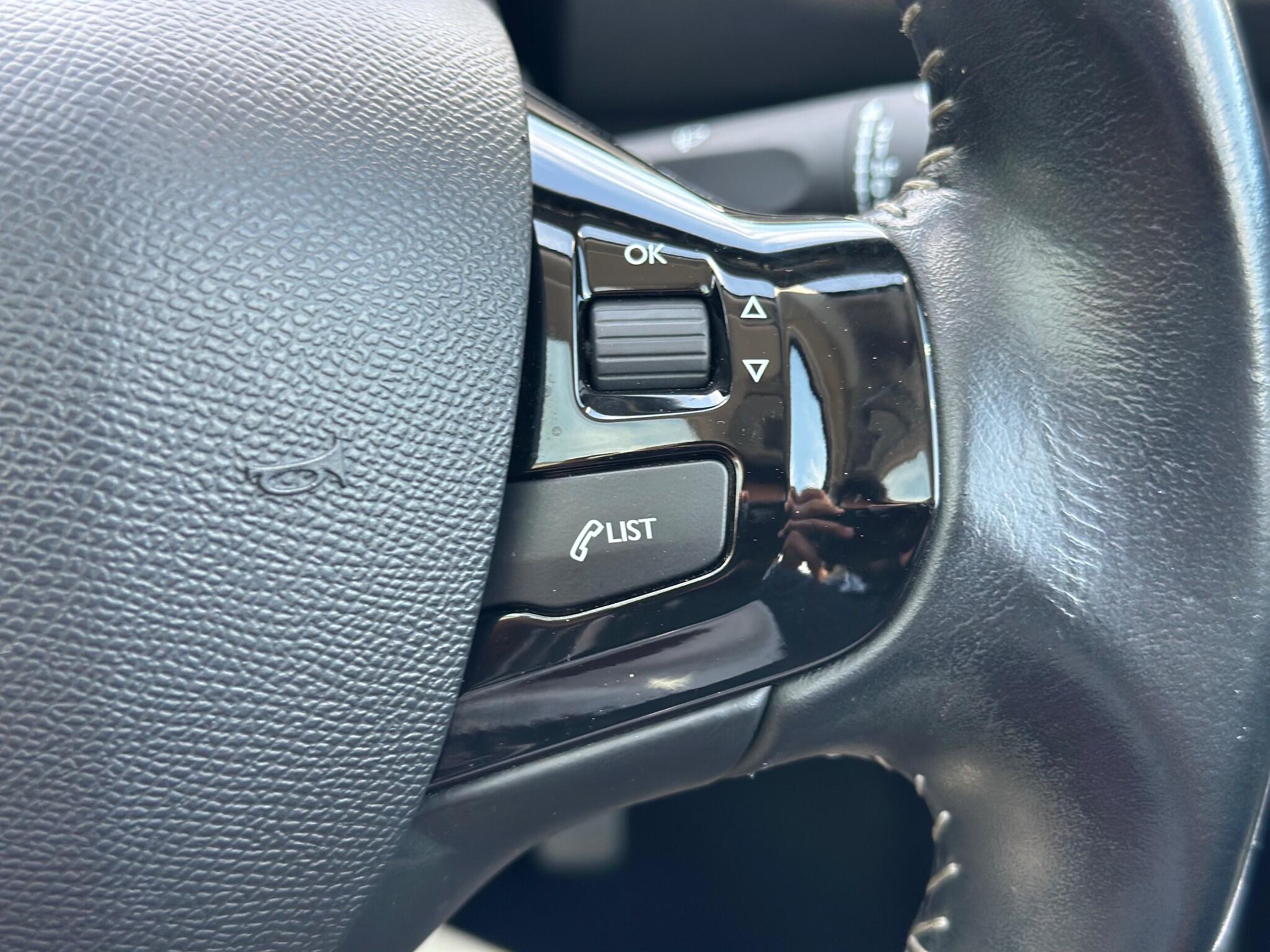 Peugeot 308 view 36