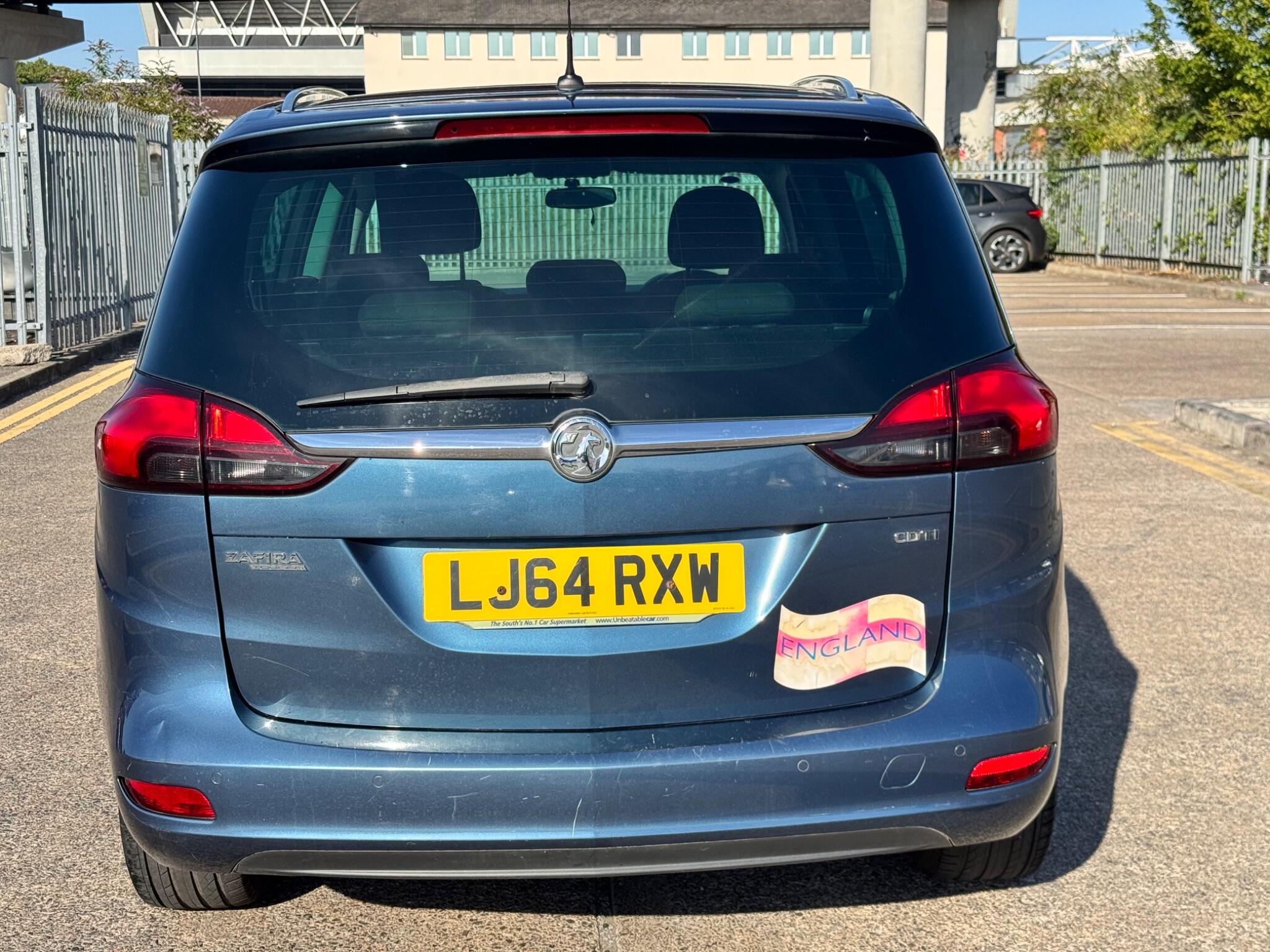 Vauxhall Zafira Tourer view 16