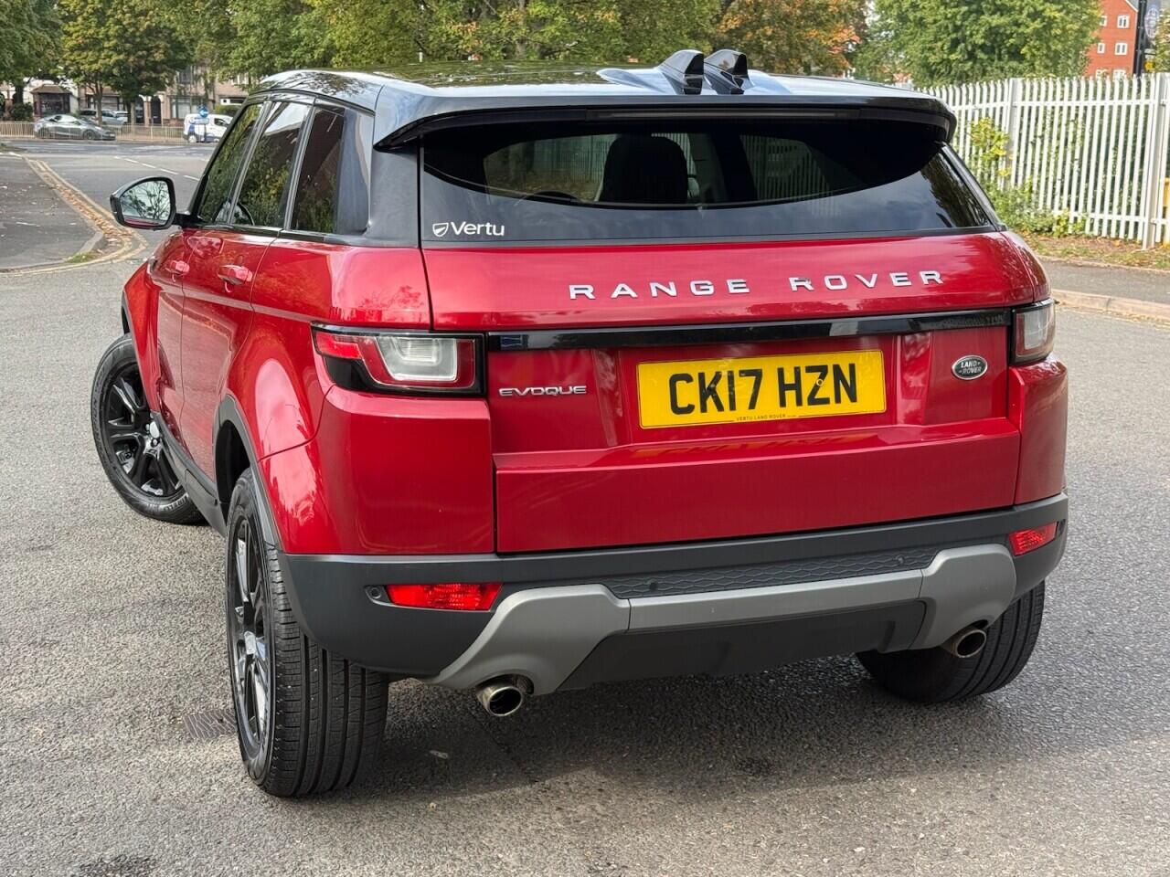 Land Rover Range Rover Evoque view 5
