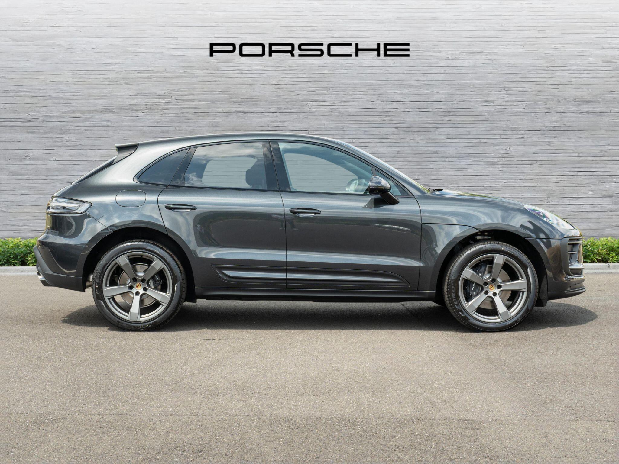 Porsche Macan view 2