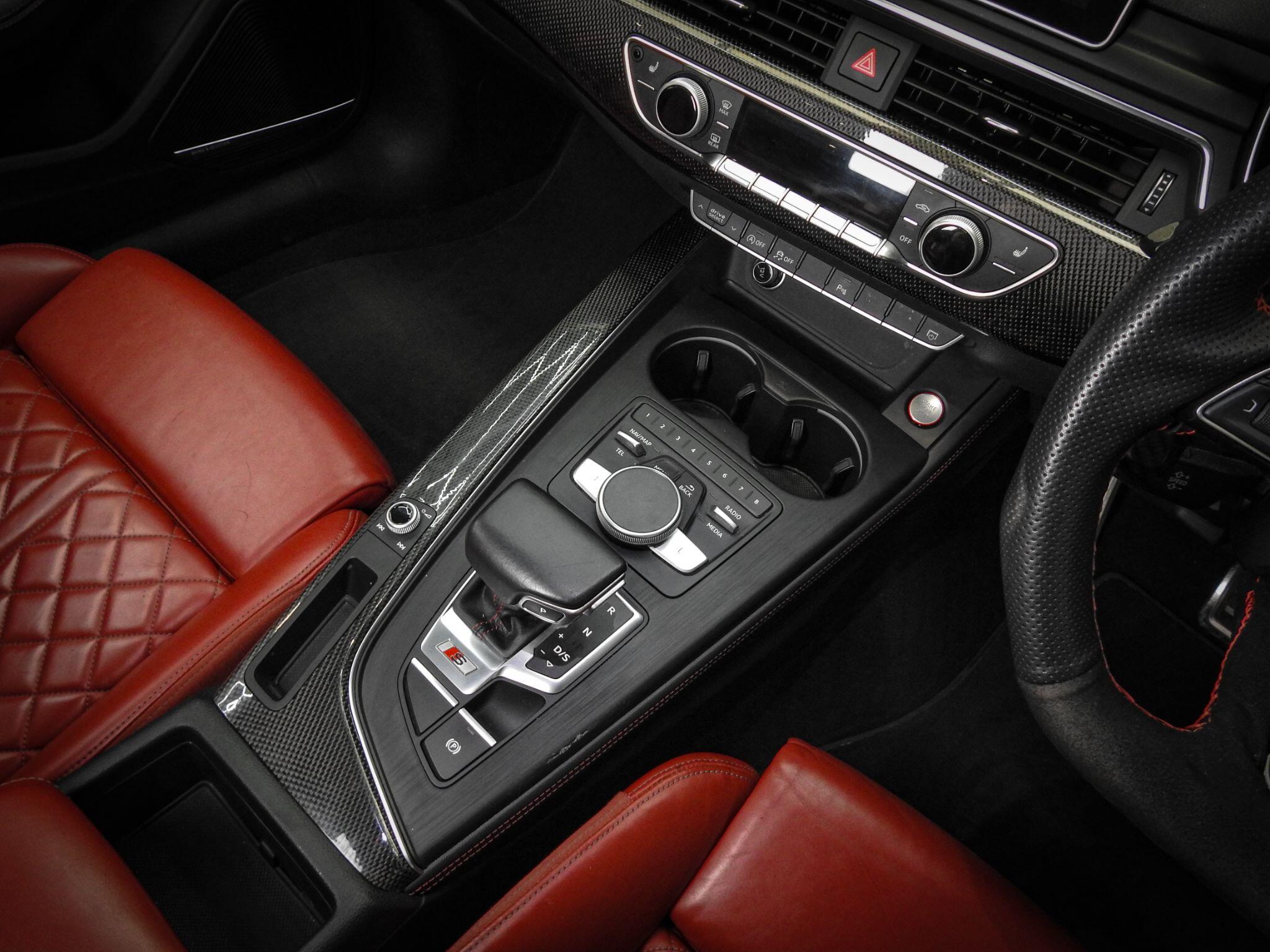 Audi S5 view 31