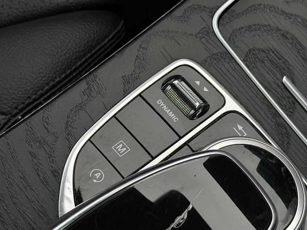 Mercedes-Benz GLC view 42
