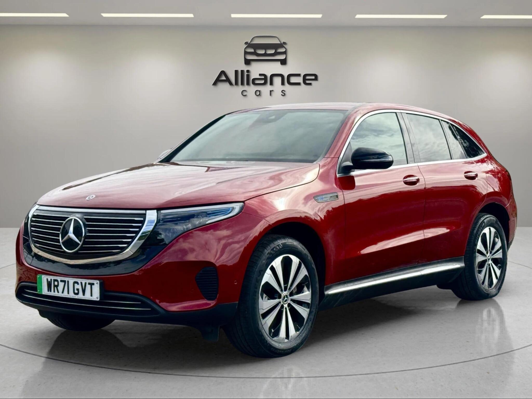 Mercedes-Benz EQC view 15