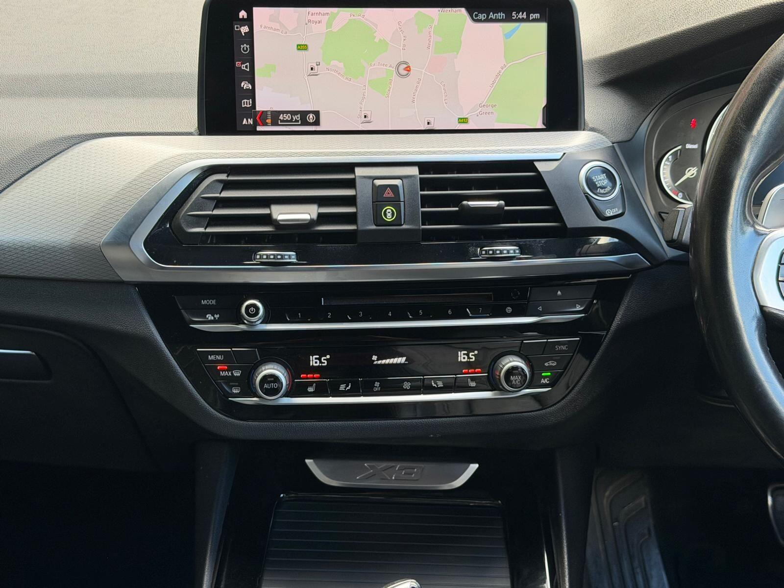 BMW X3 view 16